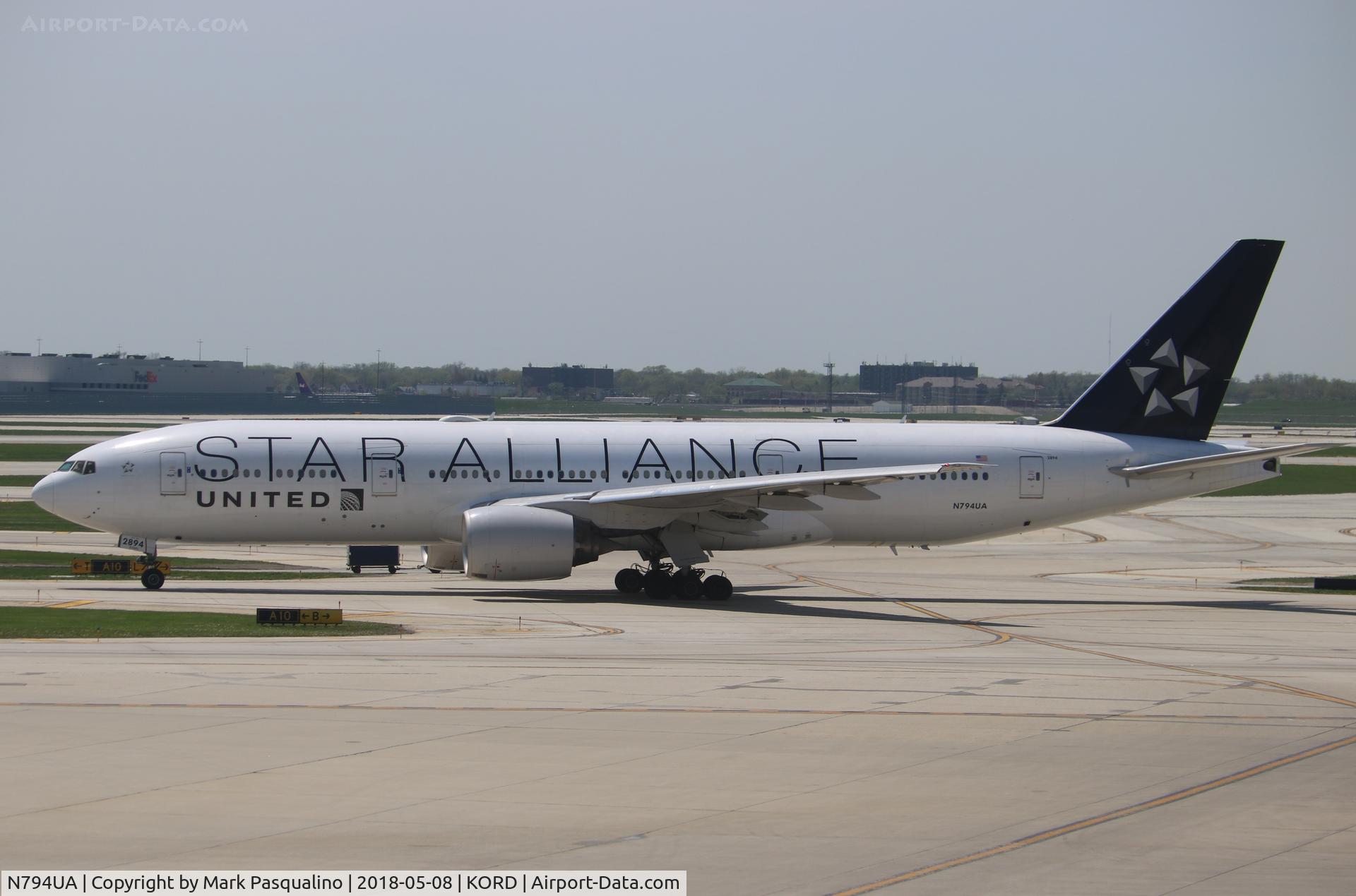N794UA, 1997 Boeing 777-222 C/N 26953, Boeing 777-200