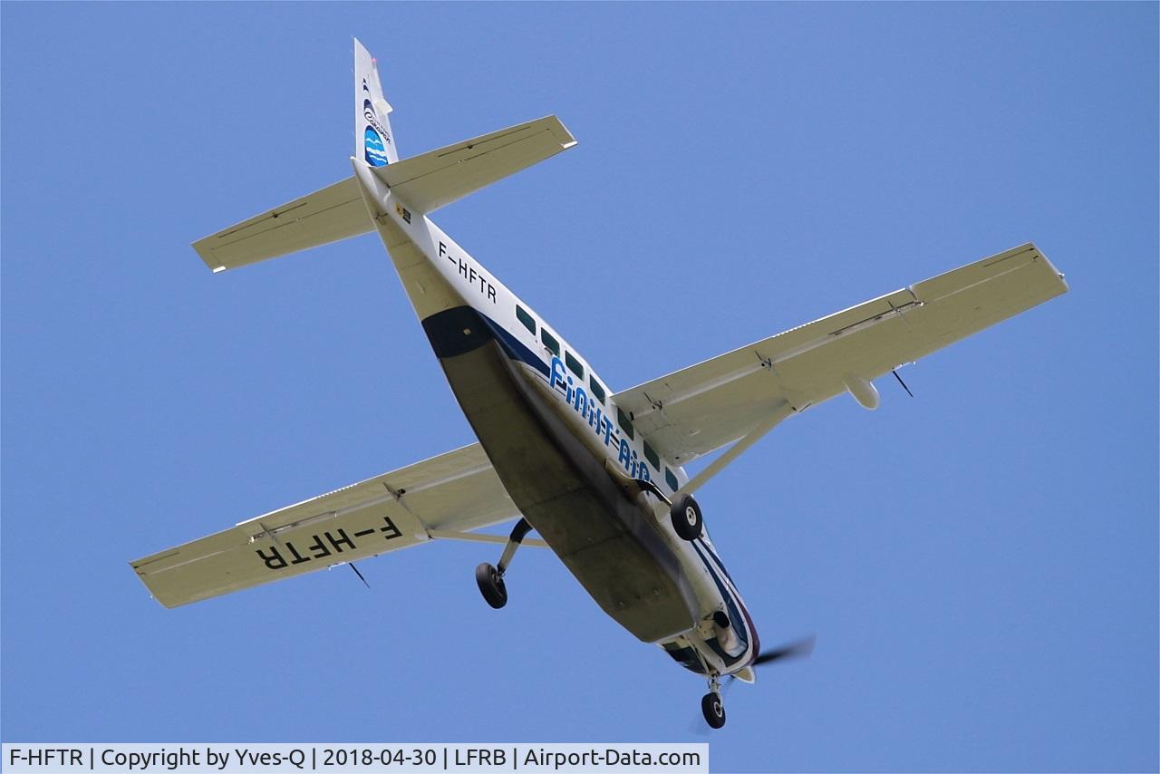 F-HFTR, 2008 Cessna 208B Grand Caravan C/N 208B-2041, Cessna 208B Grand Caravan, Take off rwy 07R, Brest-Bretagne Airport (LFRB-BES)