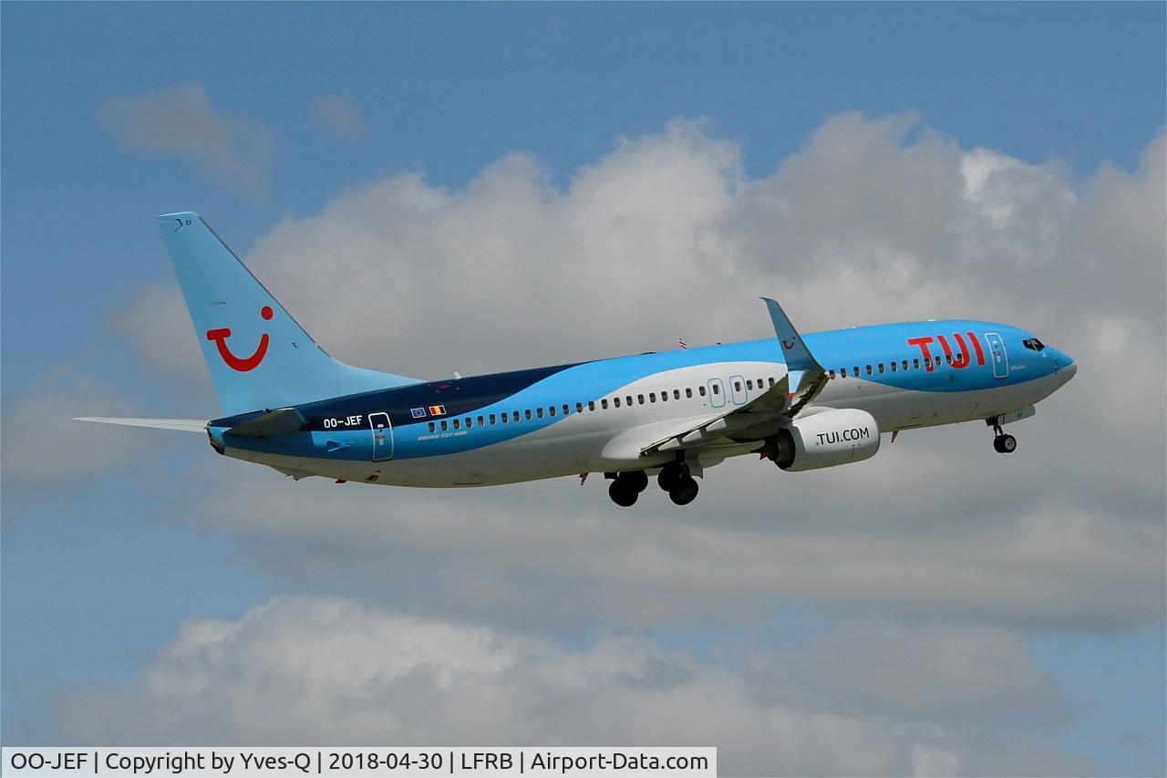 OO-JEF, 2014 Boeing 737-8K5 C/N 44271, Boeing 737-8K5, Take off rwy 07R, Brest-Bretagne airport (LFRB-BES)