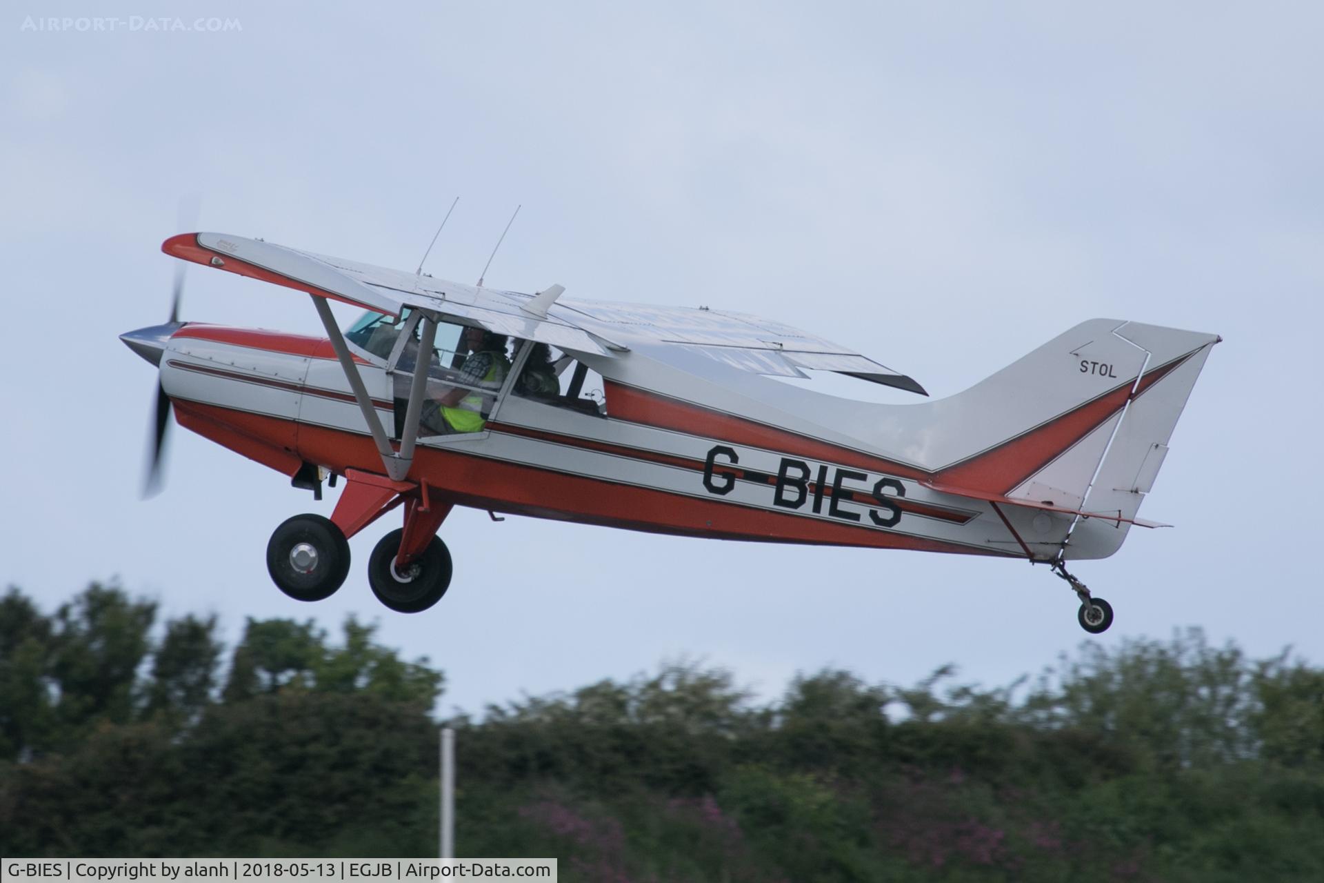 G-BIES, 1980 Maule M-5-235C Lunar Rocket C/N 7334C, Departing Guernsey on 27