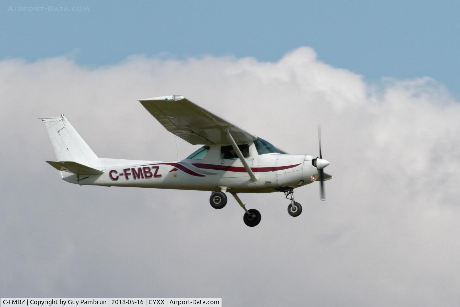 C-FMBZ, 1982 Cessna 152 C/N 15285571, Landing