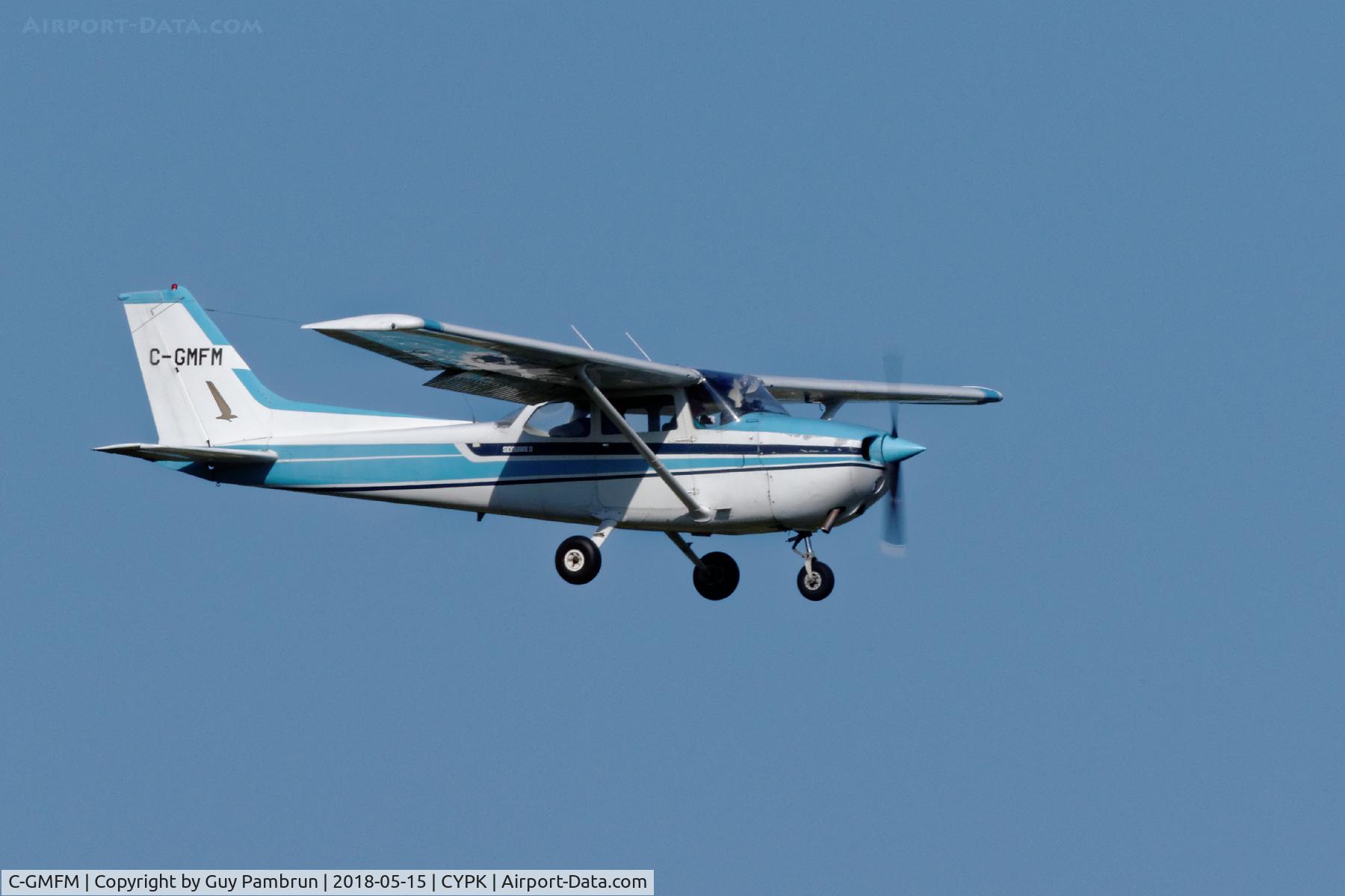 C-GMFM, 1980 Cessna 172N C/N 17273970, Landing