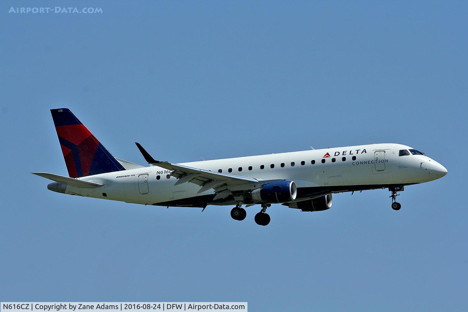 N616CZ, 2008 Embraer 175LR (ERJ-170-200LR) C/N 17000209, Arriving at DFW Airport