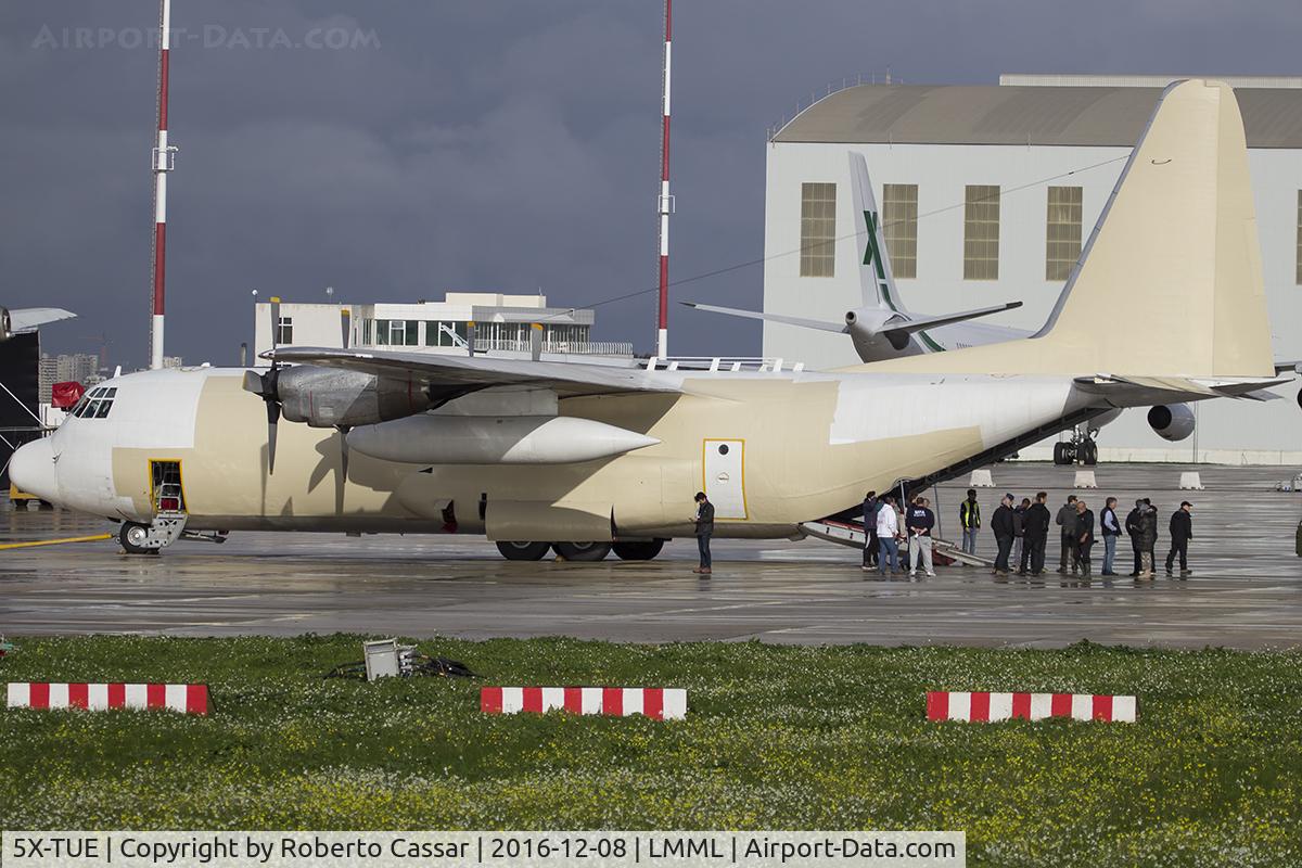 5X-TUE, Lockheed L-100 Hercules C/N 4385, Park 4