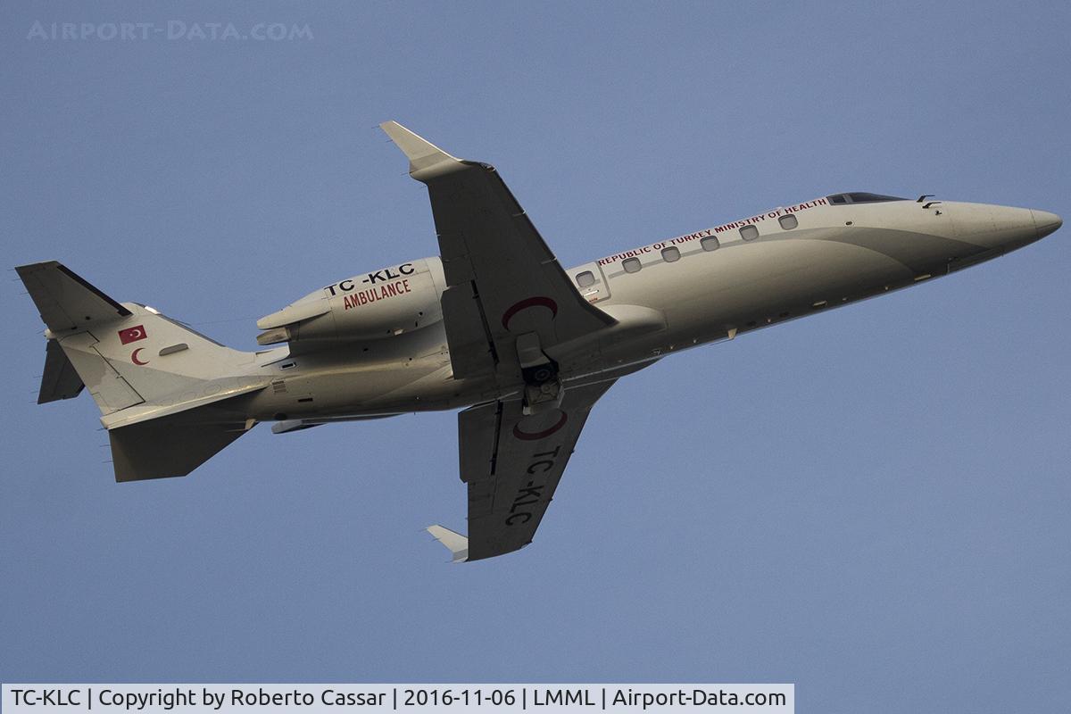 TC-KLC, Learjet 60 C/N 60-395, Runway 13