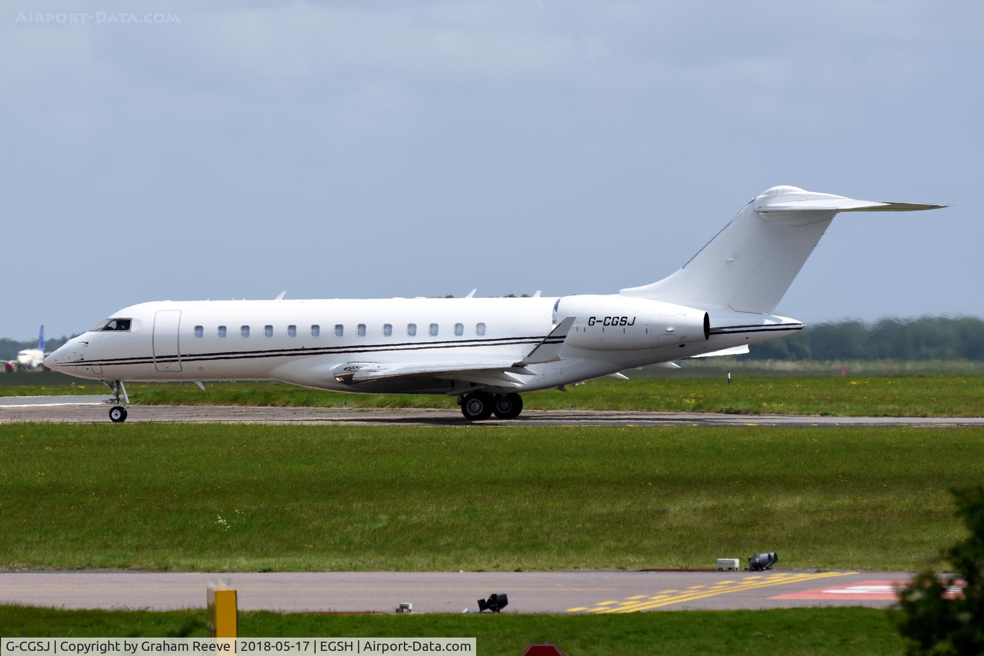 G-CGSJ, 2010 Bombardier BD-700-1A10 Global Express C/N 9377, Departing from Norwich.