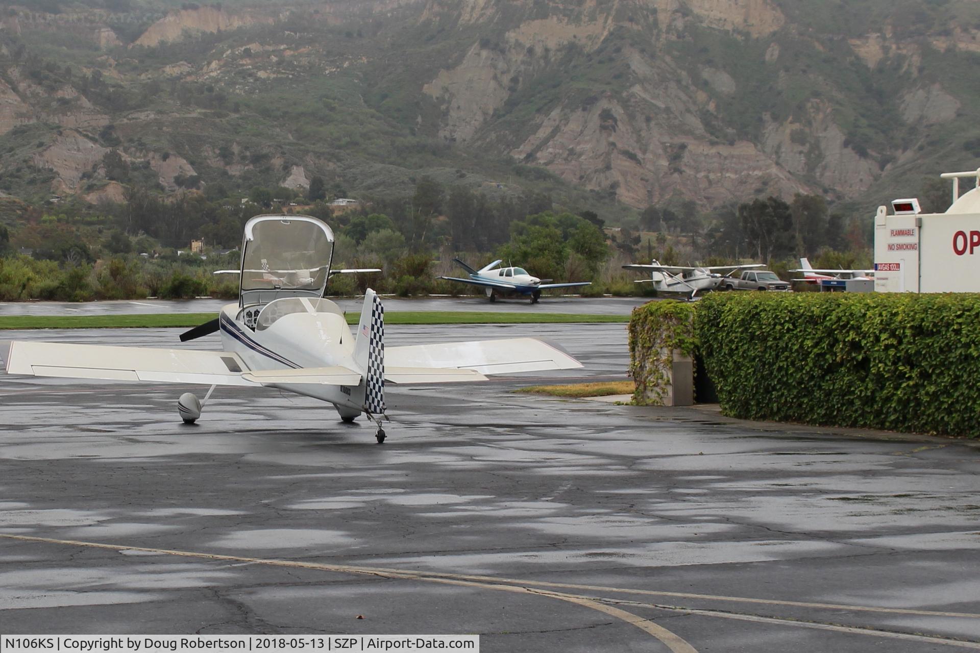 N106KS, 1991 Vans RV-6 C/N 21033, 1991 Stark VANs RV-6, Lycoming O-320 160 Hp, at Fuel Dock