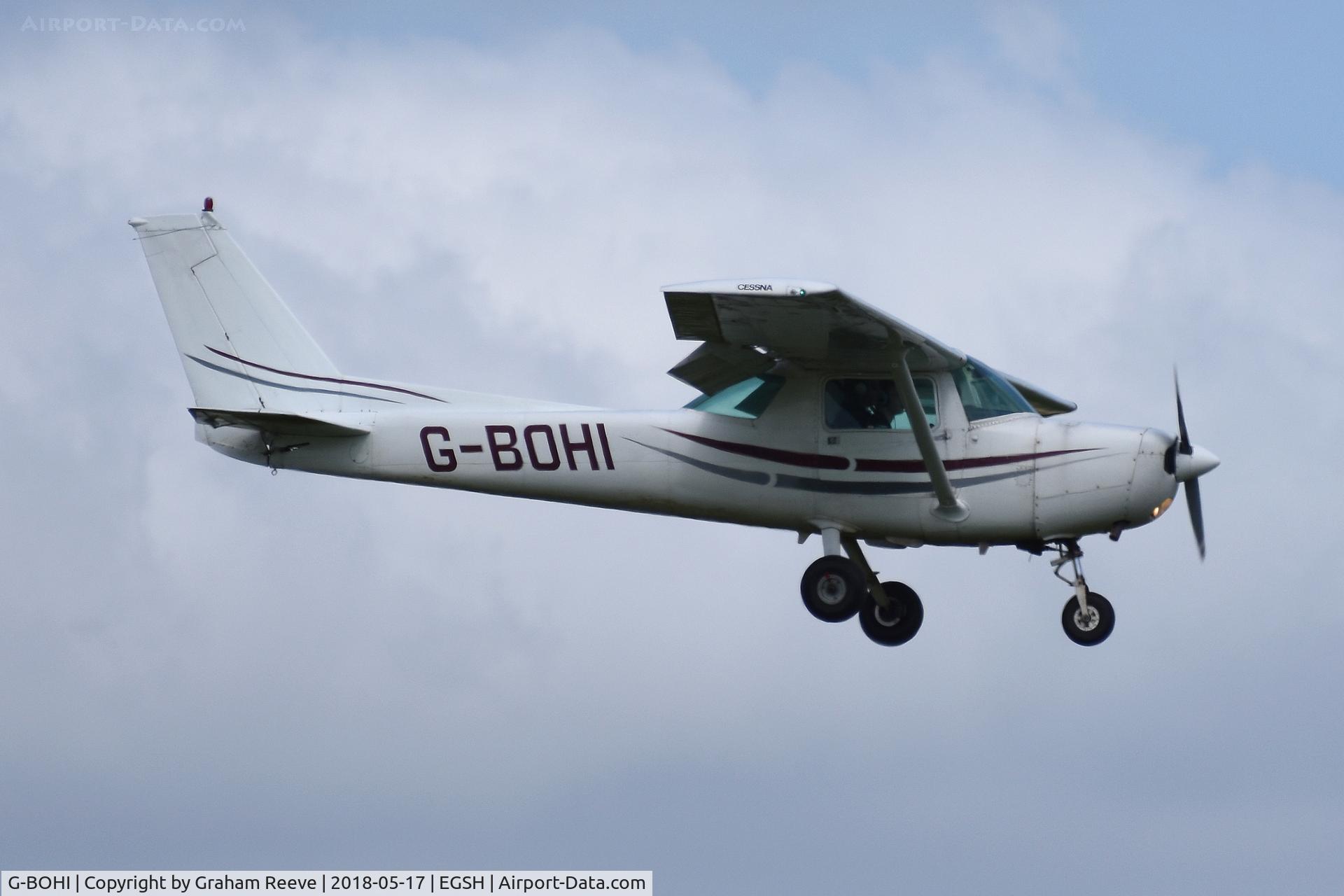 G-BOHI, 1978 Cessna 152 C/N 15281241, Landing at Norwich.