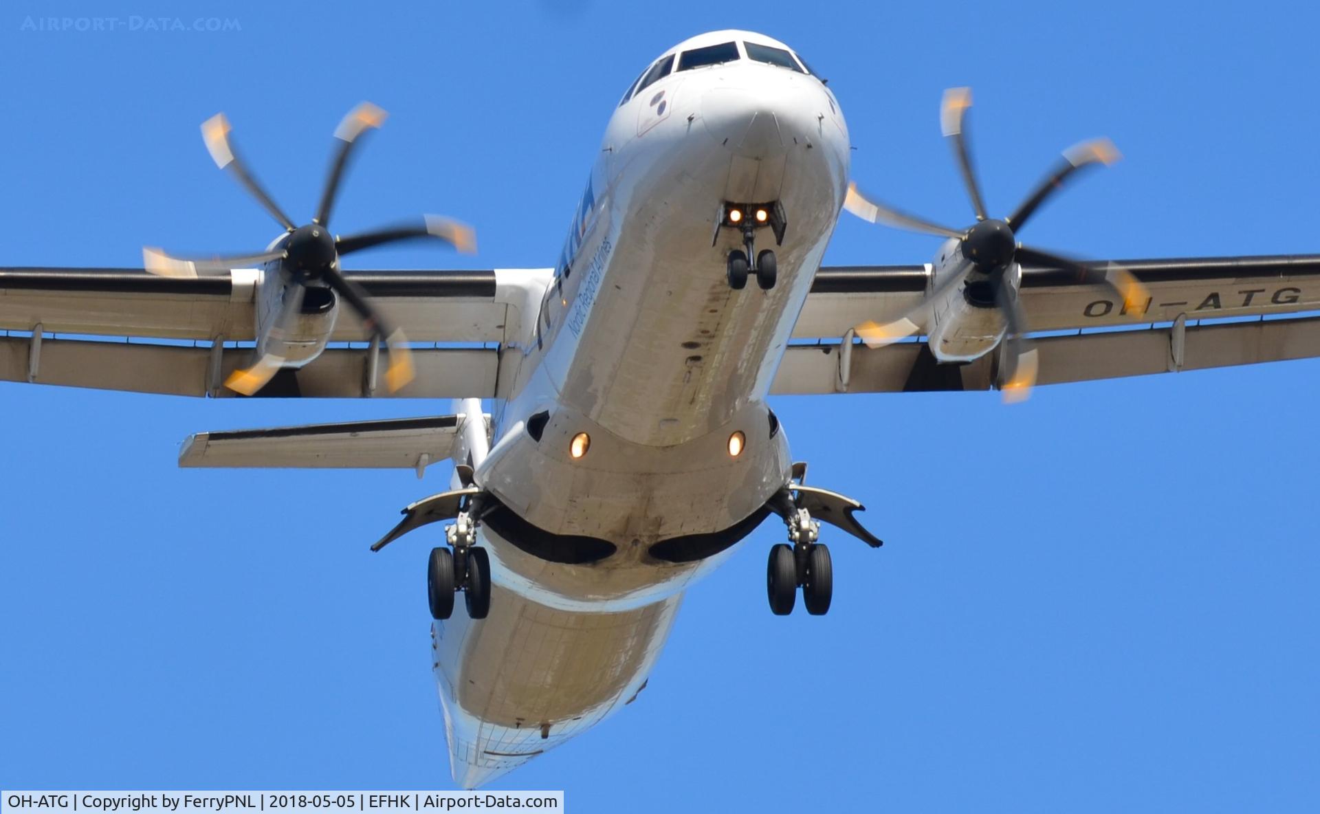 OH-ATG, 2007 ATR 72-212A C/N 757, Norra ATR72 passing closely overhead for landing.