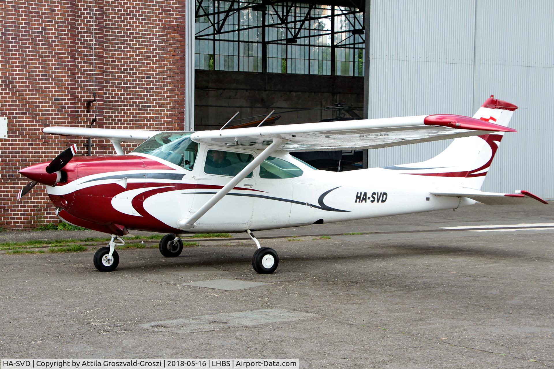 HA-SVD, 1978 Cessna R182 Skylane RG C/N R18200175, LHBS Budaörs Airport, Hungary