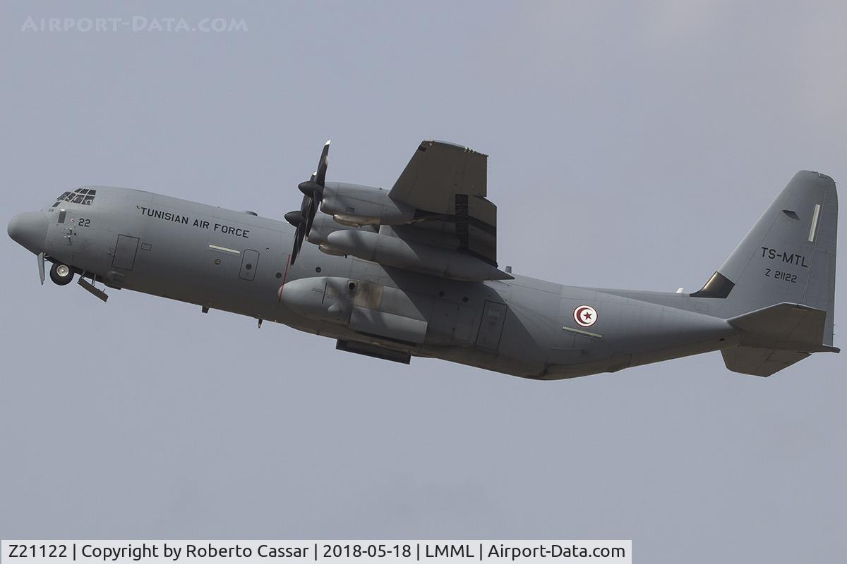 Z21122, 2012 Lockheed Martin C-130J-30 Super Hercules C/N 382-5758, Runway 13