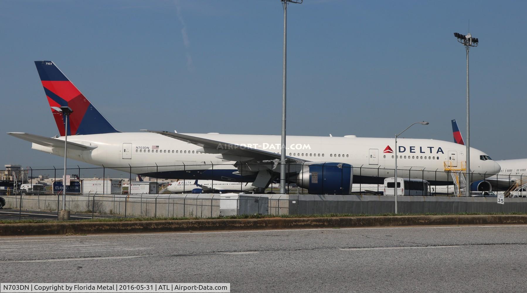N703DN, 2009 Boeing 777-232/LR C/N 32222, Delta