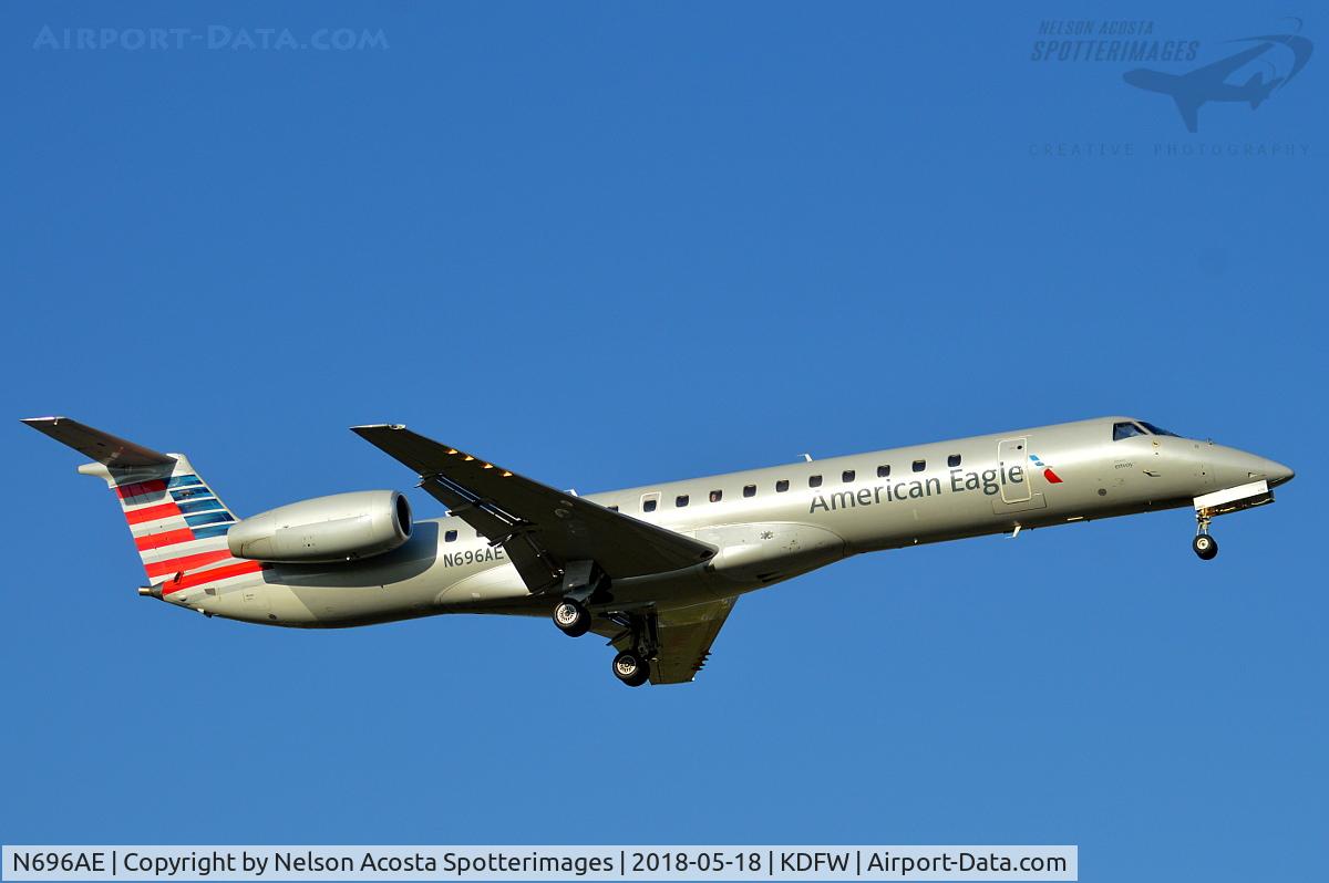 N696AE, 2004 Embraer ERJ-145LR (EMB-145LR) C/N 14500874, On Short Final for Runway 18R @ KDFW