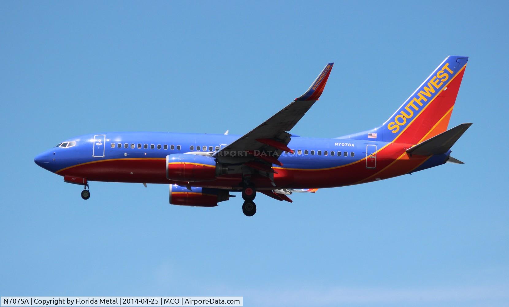 N707SA, 1997 Boeing 737-7H4 C/N 27841, Southwest