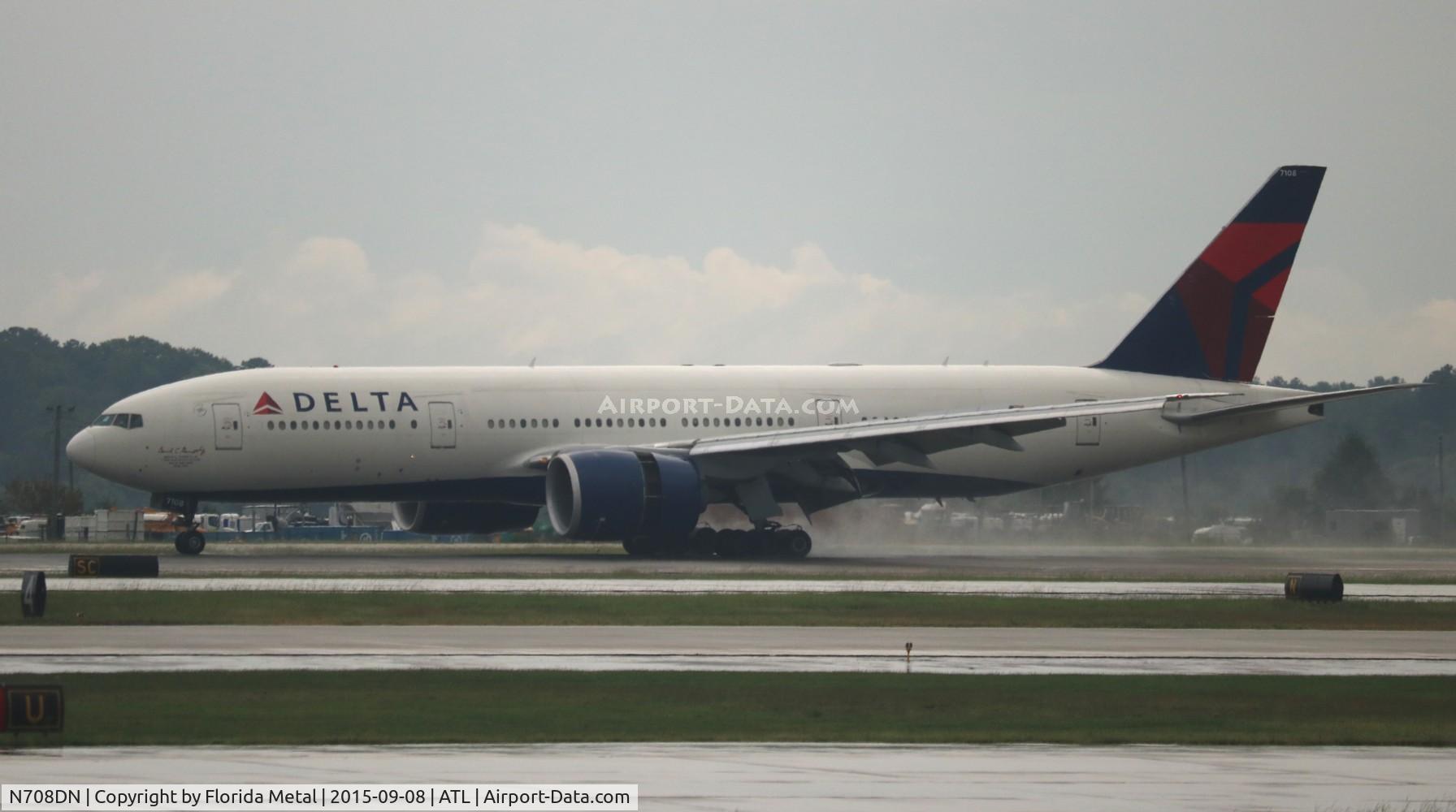 N708DN, 2009 Boeing 777-232/LR C/N 39254, Delta
