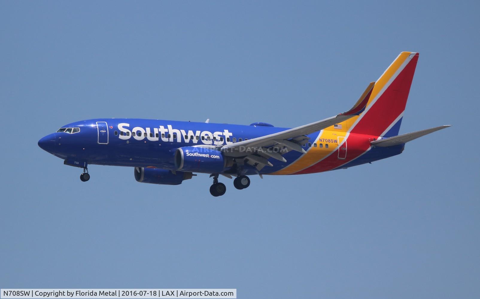 N708SW, 1998 Boeing 737-7H4 C/N 27842, Southwest