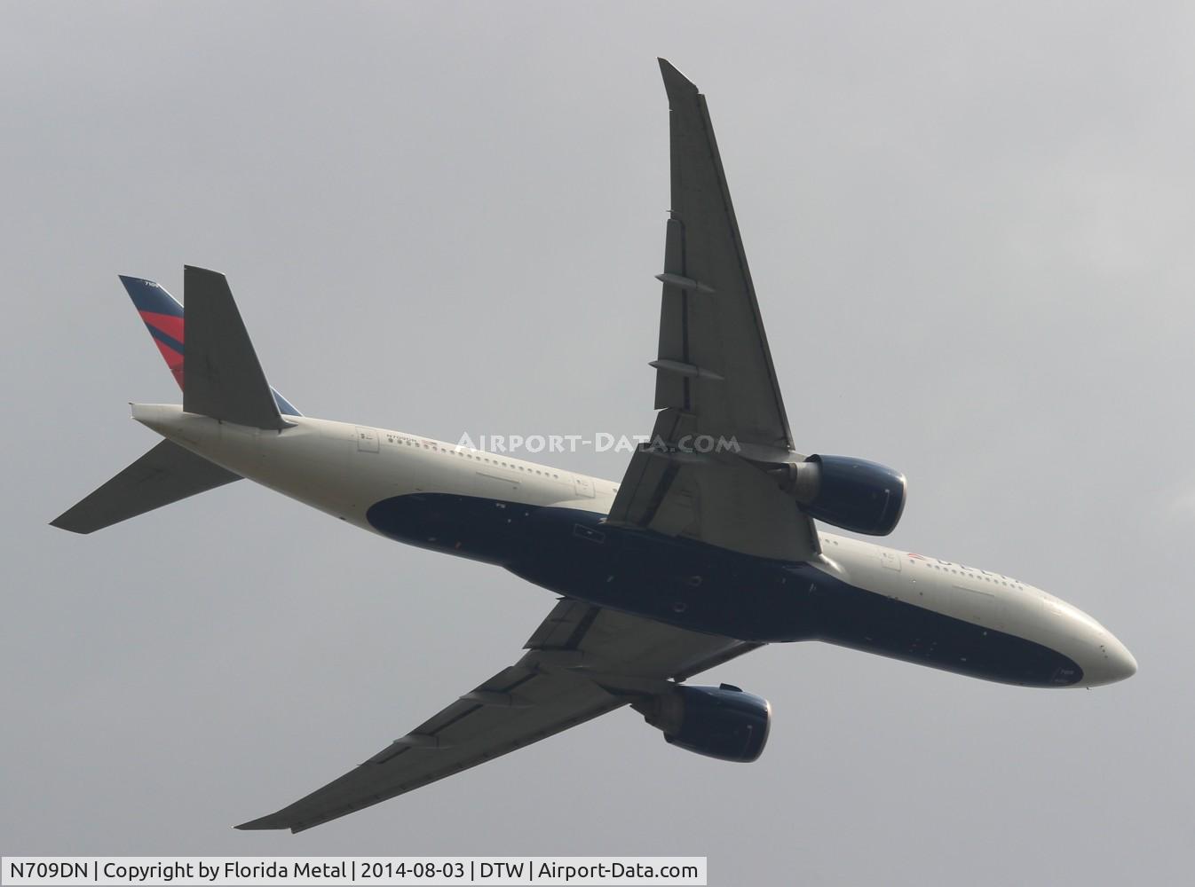 N709DN, 2010 Boeing 777-232/LR C/N 40559, Delta