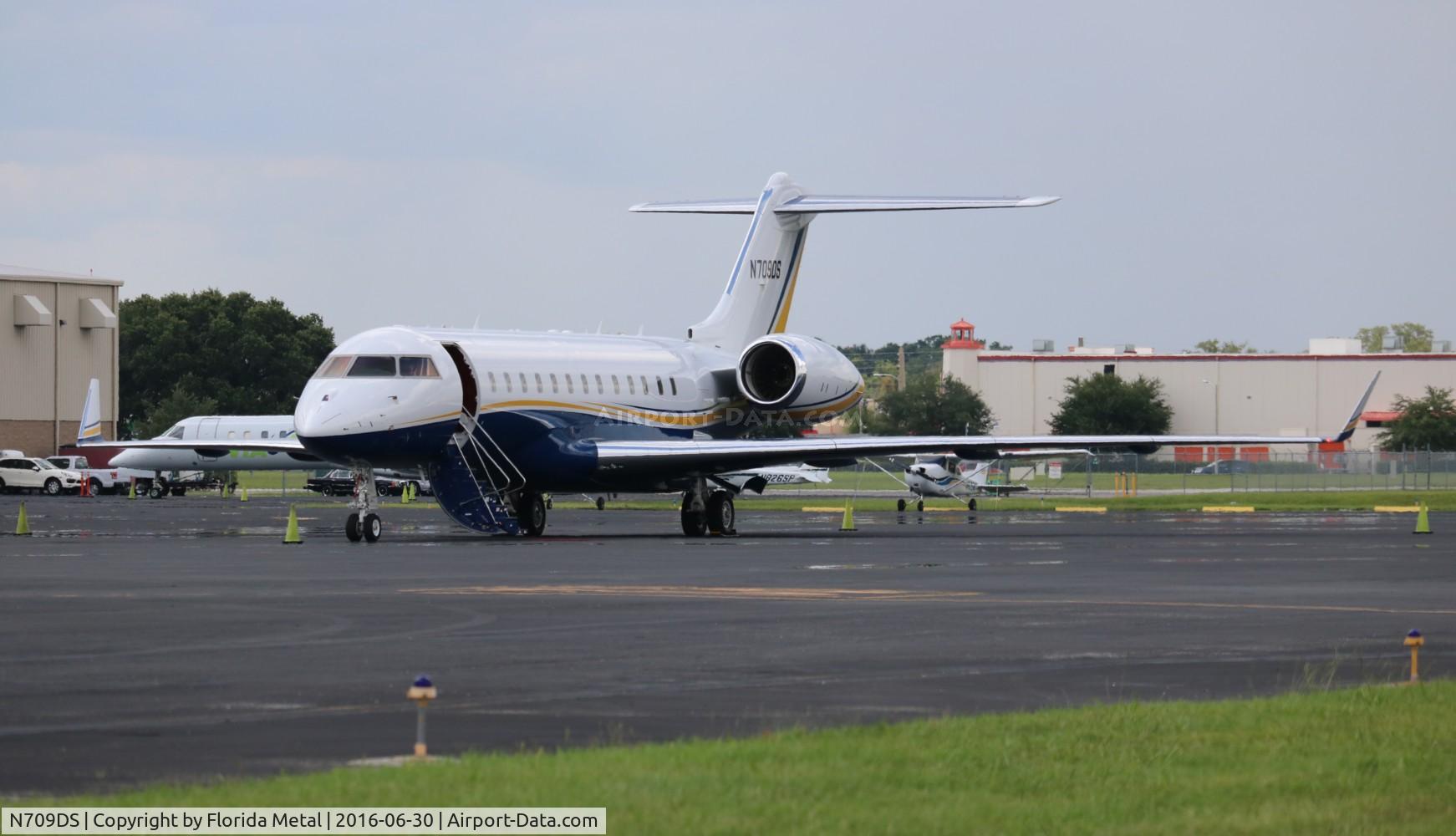 N709DS, 2008 Bombardier BD-700-1A10 Global Express XRS C/N 9278, Global Express