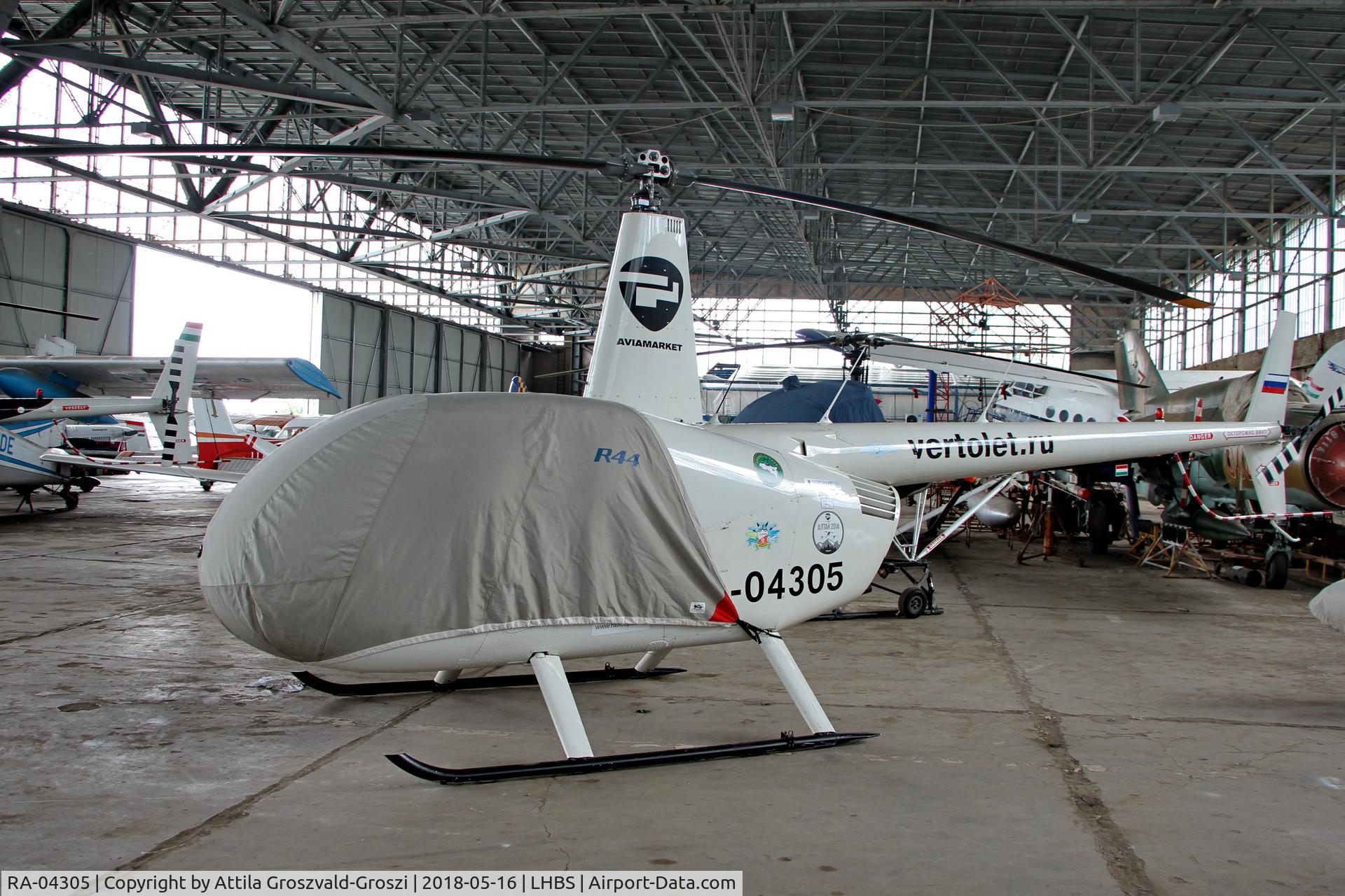 RA-04305, 2009 Robinson R44 Raven II C/N 12732, LHBS Budaörs Airport, Hungary