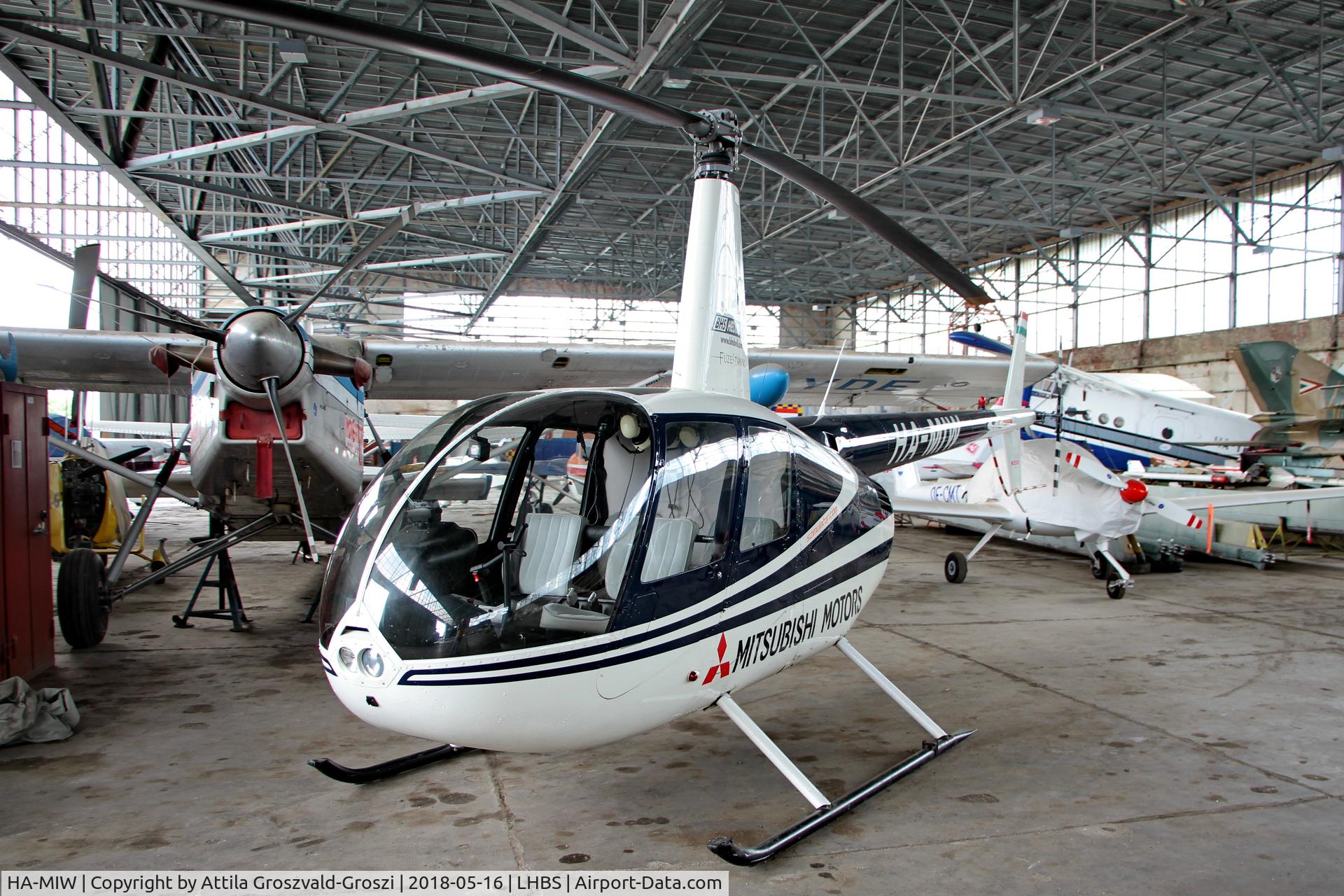 HA-MIW, 1998 Robinson R44 Astro C/N 0543, LHBS Budaörs Airport, Hungary