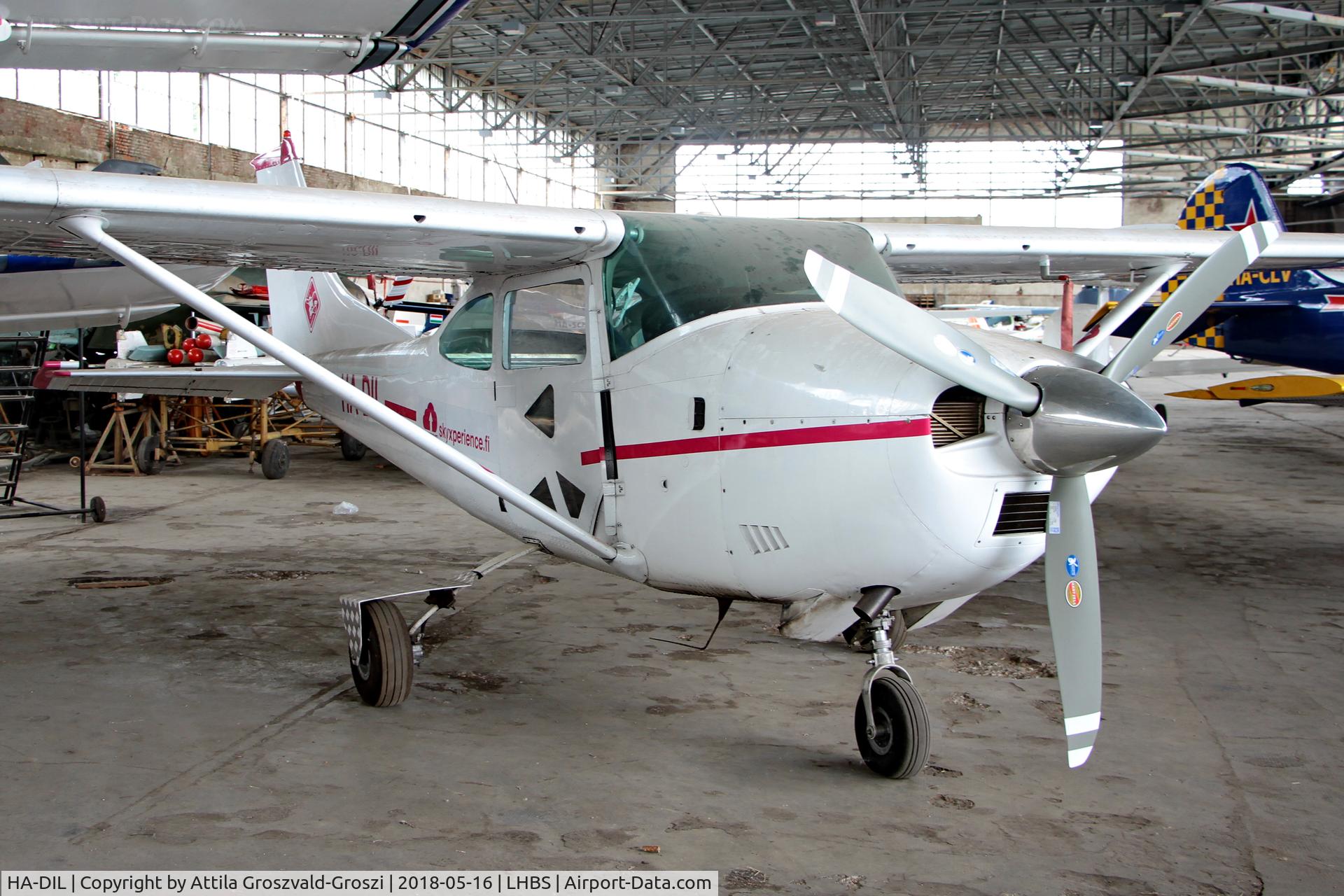 HA-DIL, 1971 Cessna 182N Skylane C/N 18260568, LHBS Budaörs Airport, Hungary