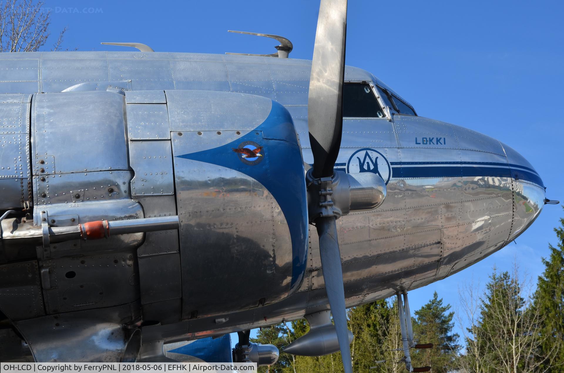 OH-LCD, 1943 Douglas C-47A-75-DL C/N 19309, Lokki's nose