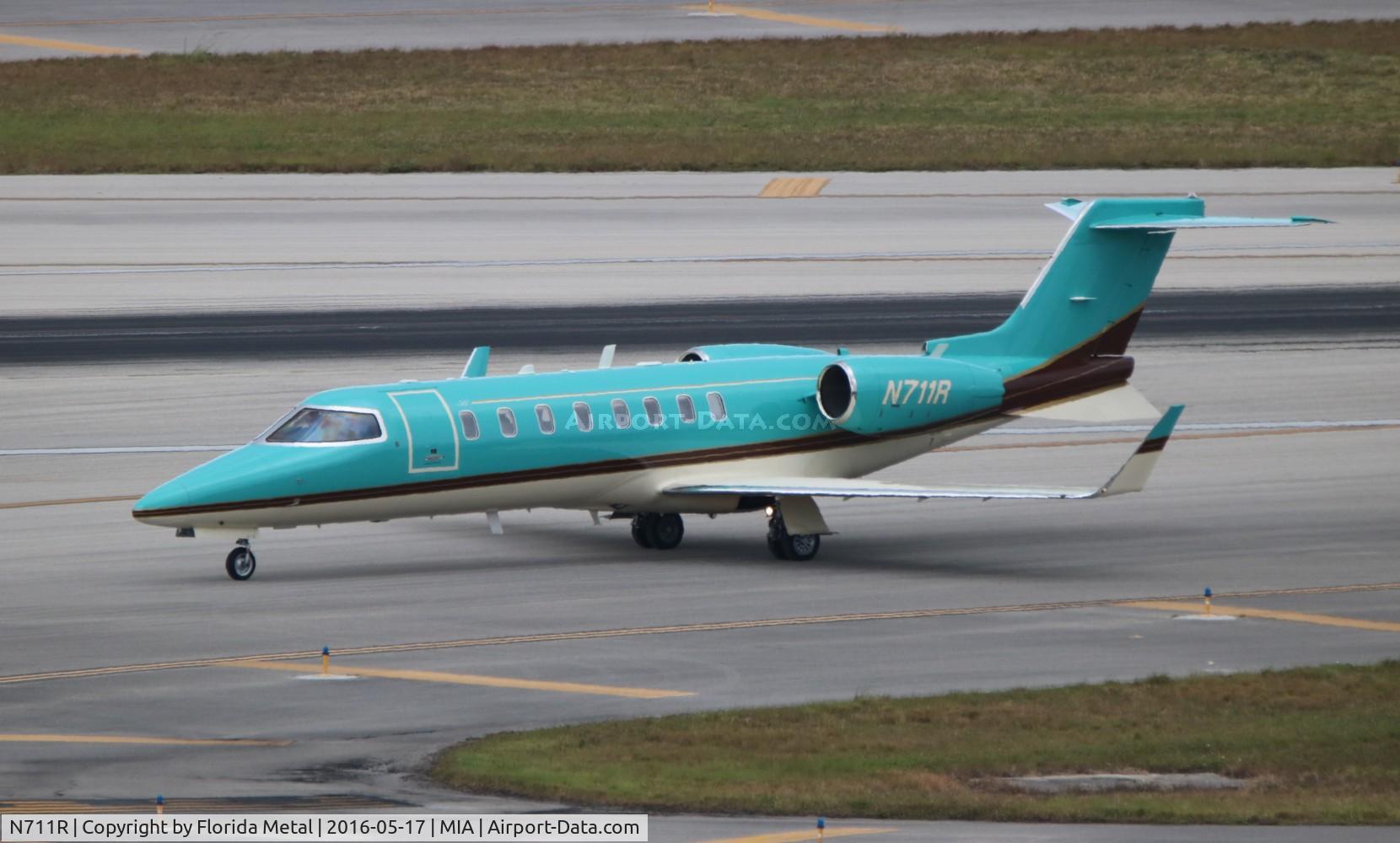 N711R, 1999 Learjet 45 C/N 049, Lear 45