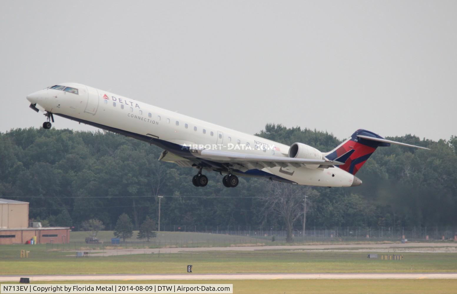 N713EV, 2003 Bombardier CRJ-701 (CL-600-2C10) Regional Jet C/N 10081, Delta Connection