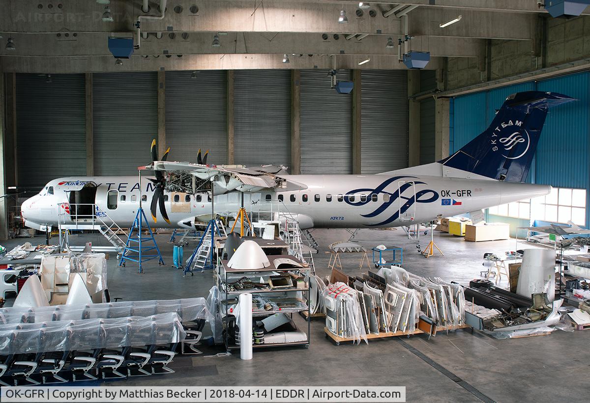 OK-GFR, 2001 ATR 72-212A C/N 681, OK-GFR