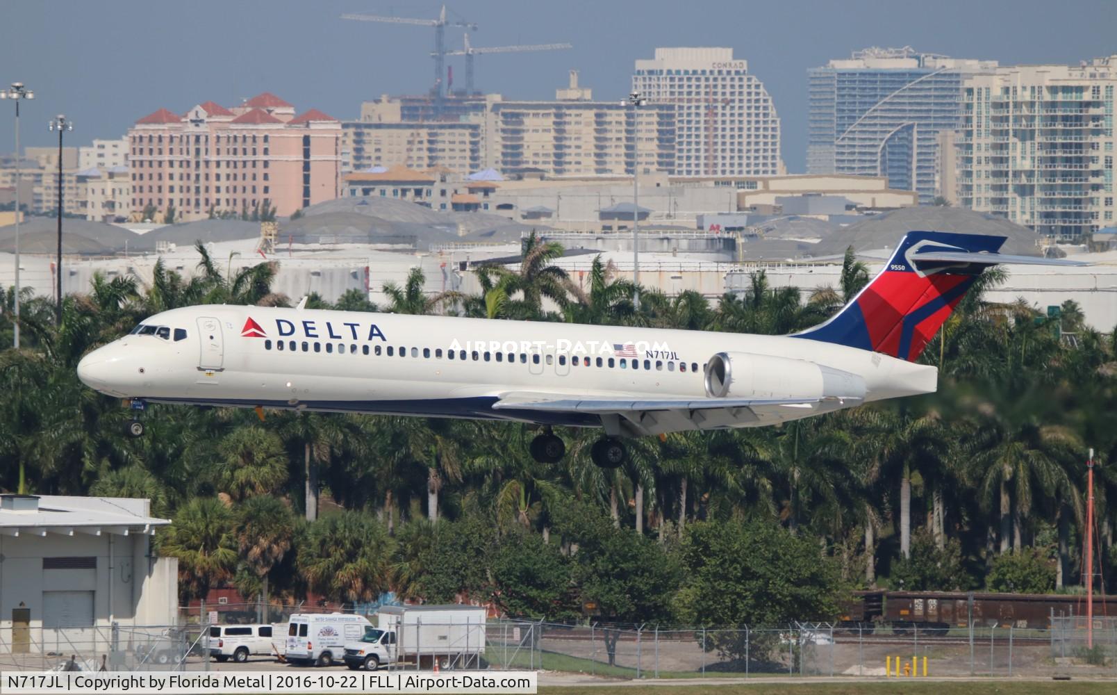 N717JL, 2002 Boeing 717-200 C/N 55042, Delta
