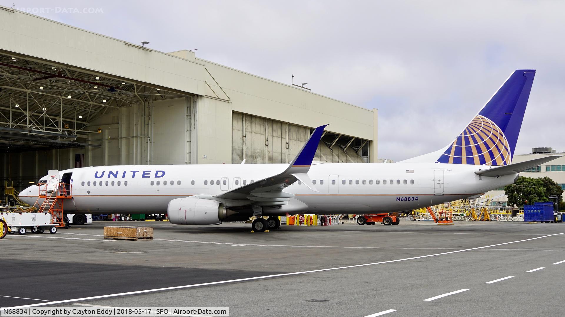 N68834, 2014 Boeing 737-924/ER C/N 44564, SFO 2018.