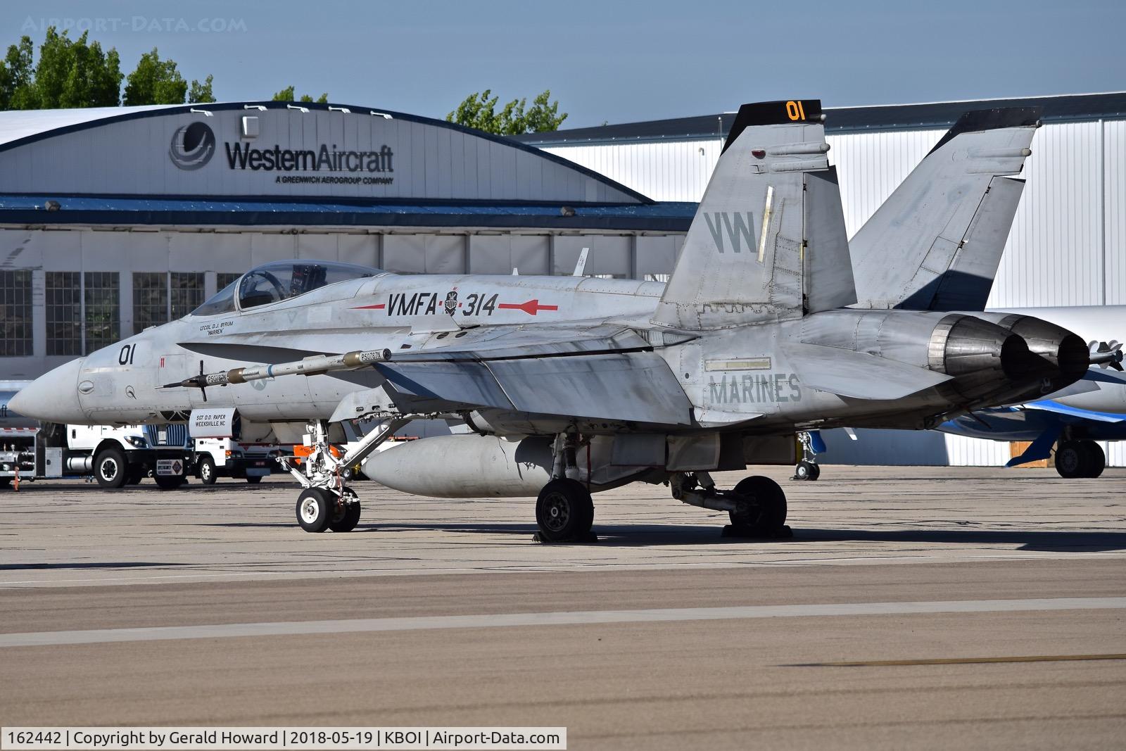 162442, McDonnell Douglas F/A-18A-15-MC Hornet C/N 0288/A233, Parked on the south GA ramp. VMFA-314 “Black Knights”, NAS Miramar, CA.