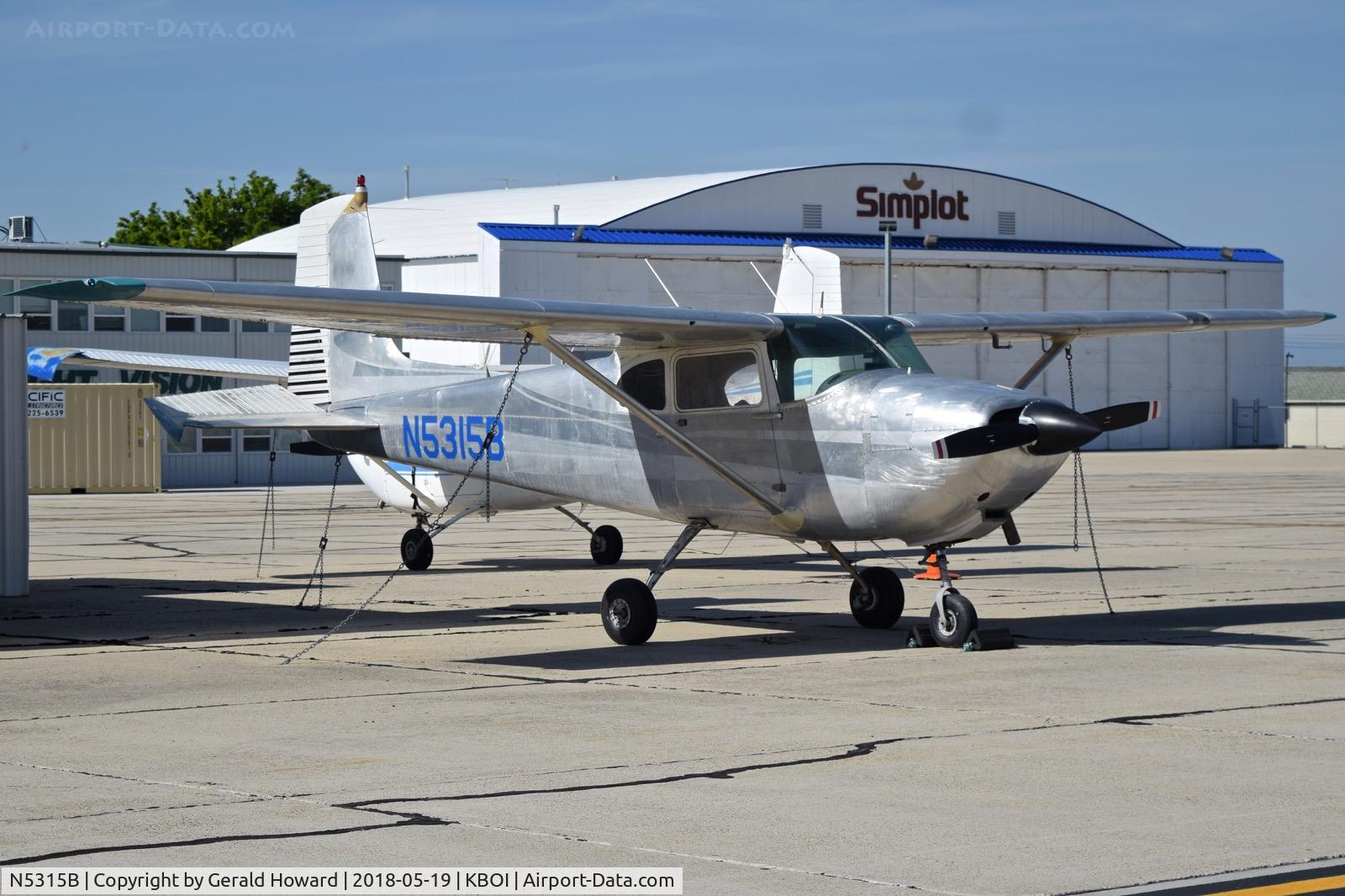 N5315B, 1956 Cessna 182 Skylane C/N 33315, Parked on the south GA ramp.