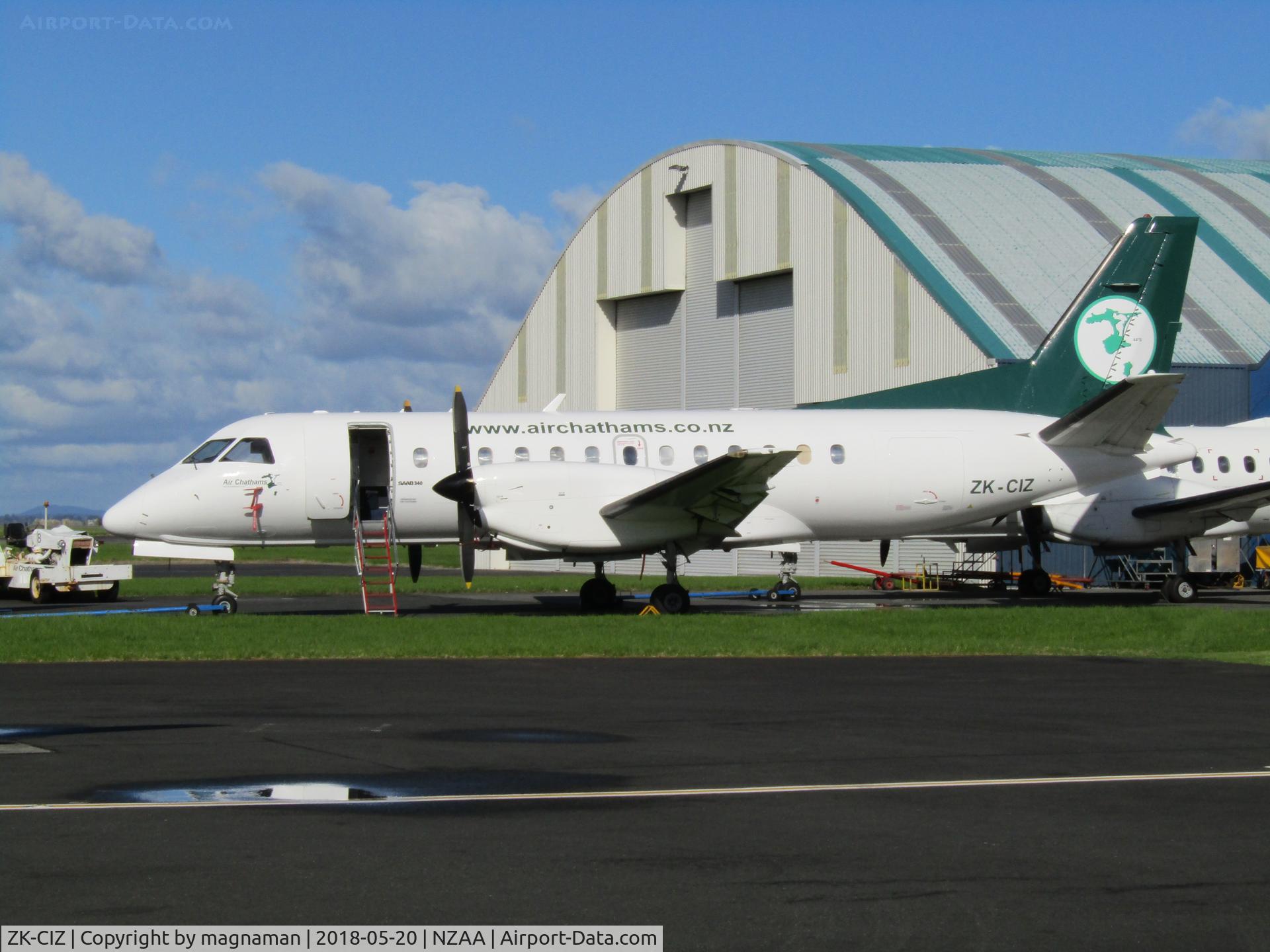 ZK-CIZ, 1994 Saab 340B C/N 340B-357, CIY still wearing its N135GU reg parked behind this one