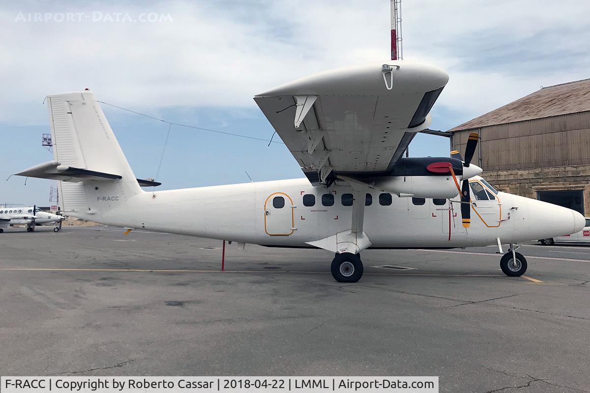 F-RACC, 1970 De Havilland Canada DHC-6-300 Twin Otter C/N 292, Park 2