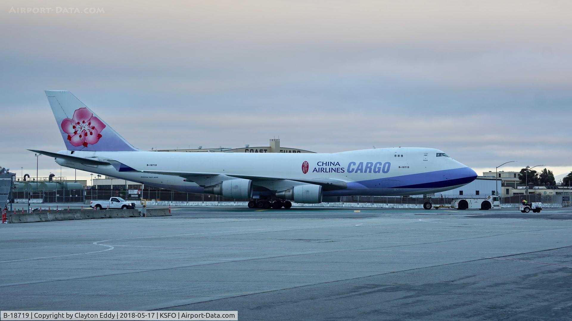 B-18719, 2005 Boeing 747-409F/SCD C/N 33739, SFO 2018.