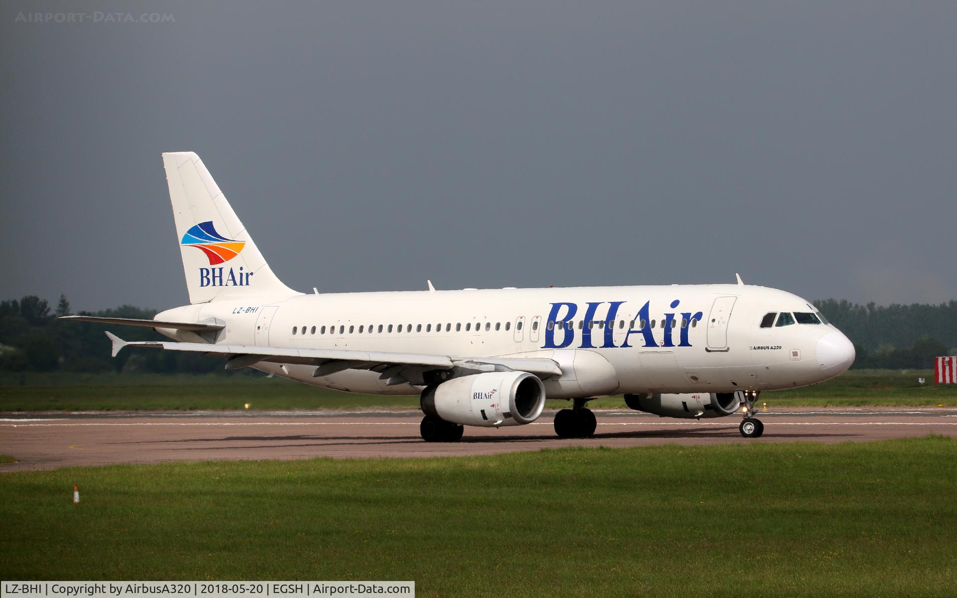 LZ-BHI, 2007 Airbus A320-214 C/N 3125, Departing NWI