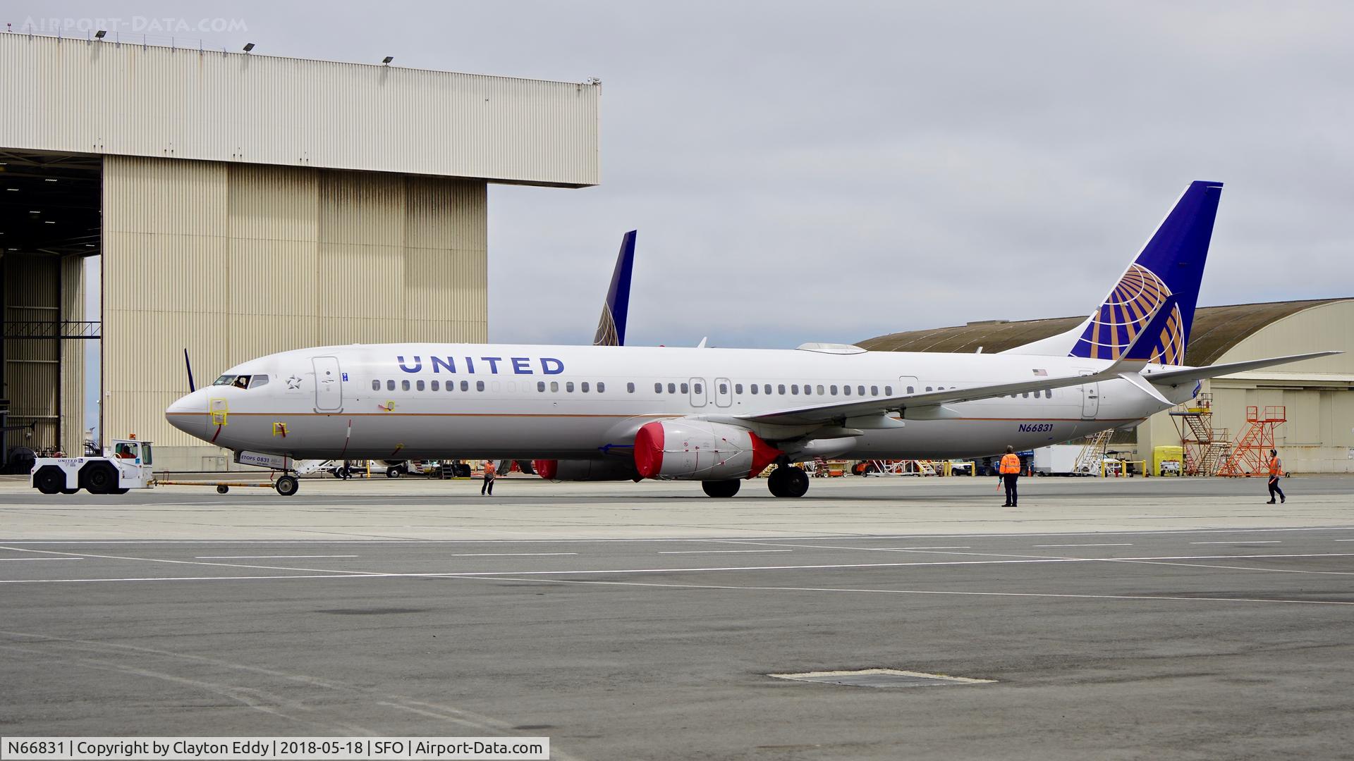 N66831, 2014 Boeing 737-924/ER C/N 44562, SFO 2018.