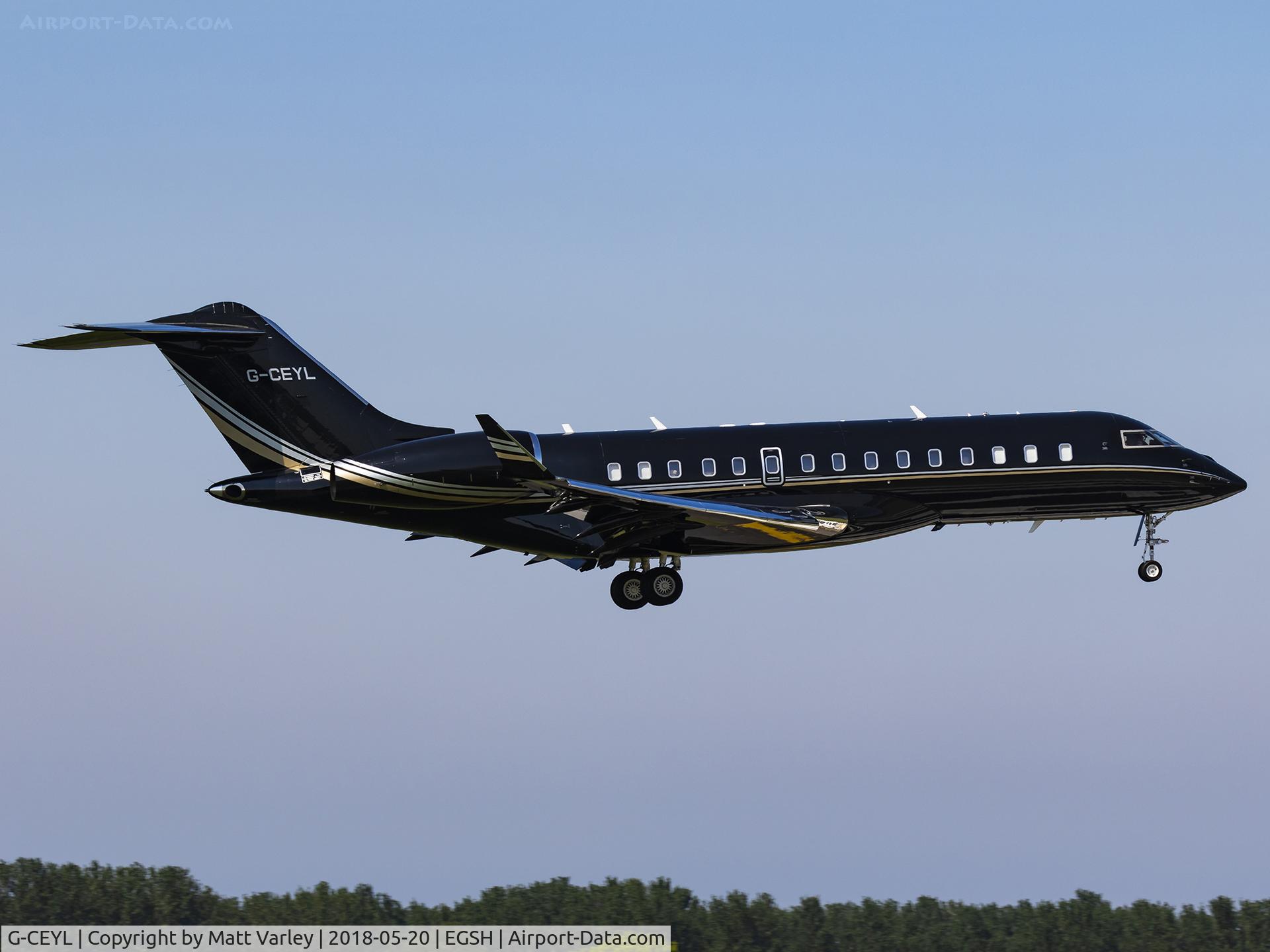 G-CEYL, 2006 Bombardier BD-700-1A10 Global Express C/N 9196, Landing on RWY 09....