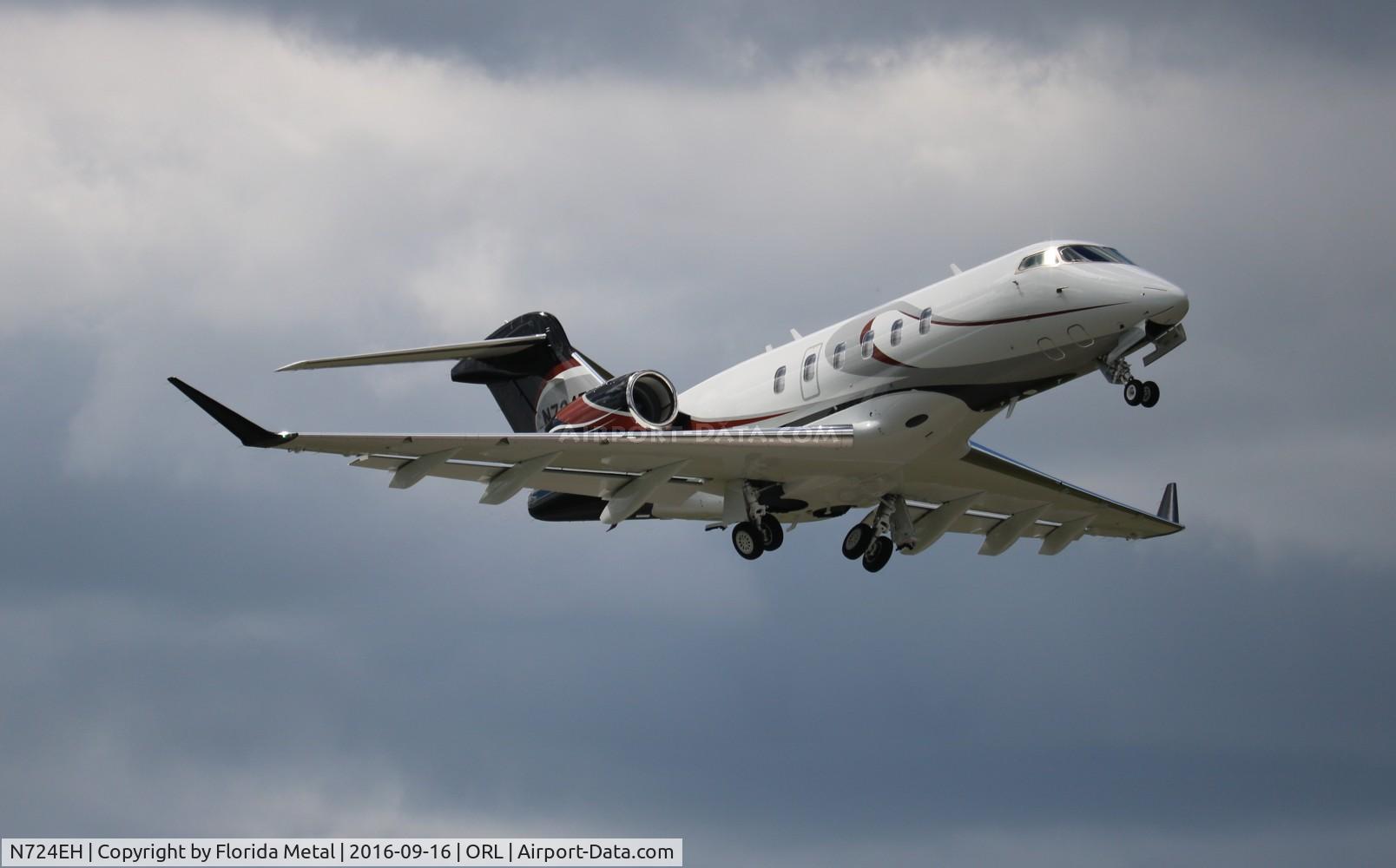 N724EH, 2016 Bombardier Challenger 350 (BD-100-1A10) C/N 20613, Challenger 350
