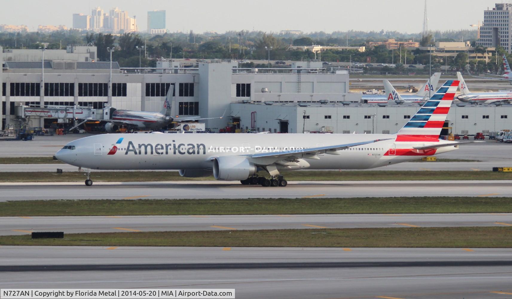 N727AN, 2014 Boeing 777-323/ER C/N 33541, American