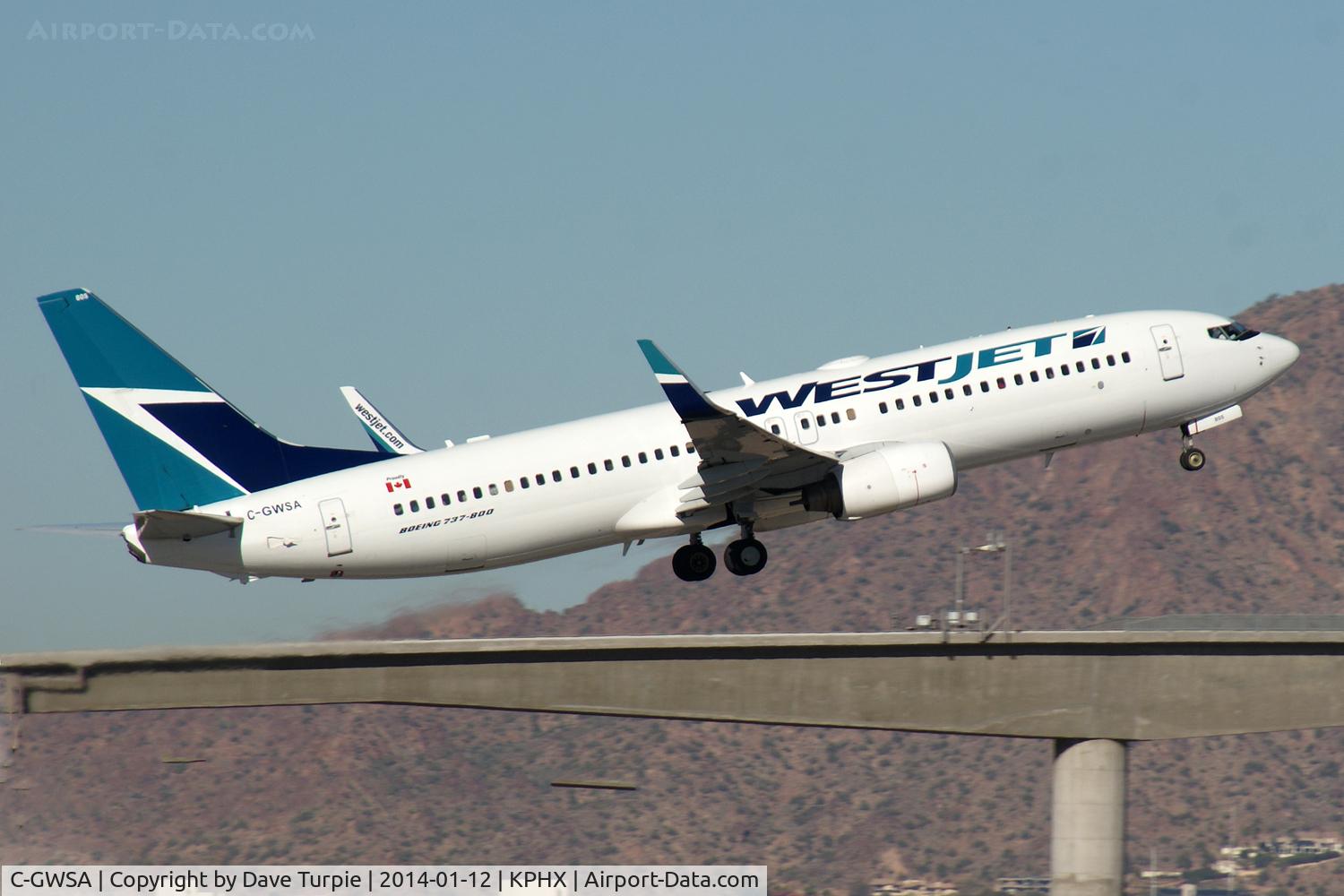 C-GWSA, 2005 Boeing 737-8CT C/N 34153, No comment.
