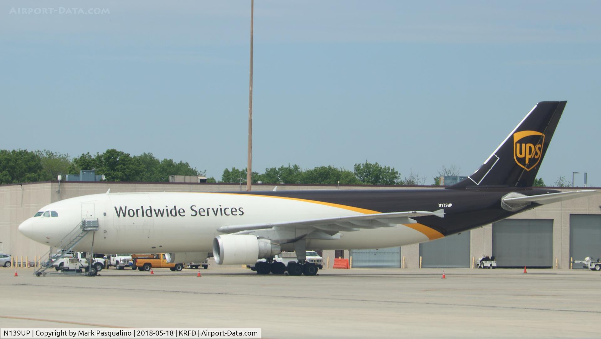 N139UP, 2001 Airbus A300F4-622R(F) C/N 0822, Airbus A300F4-622R