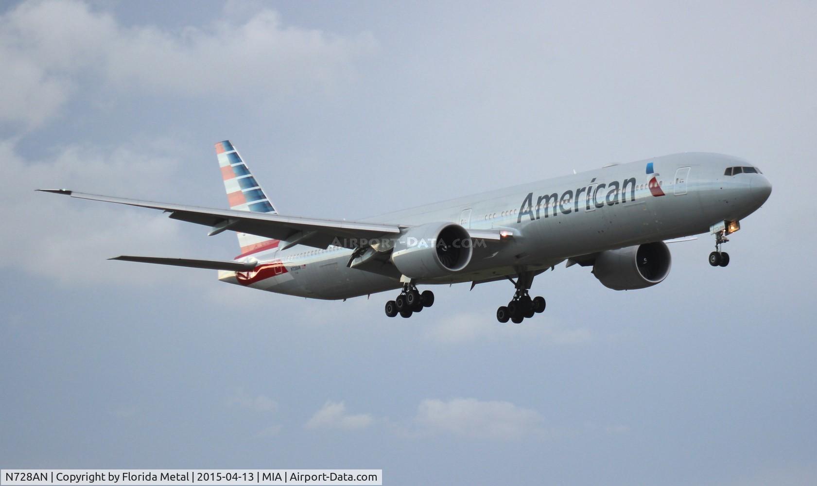 N728AN, 2014 Boeing 777-323/ER C/N 31553, American