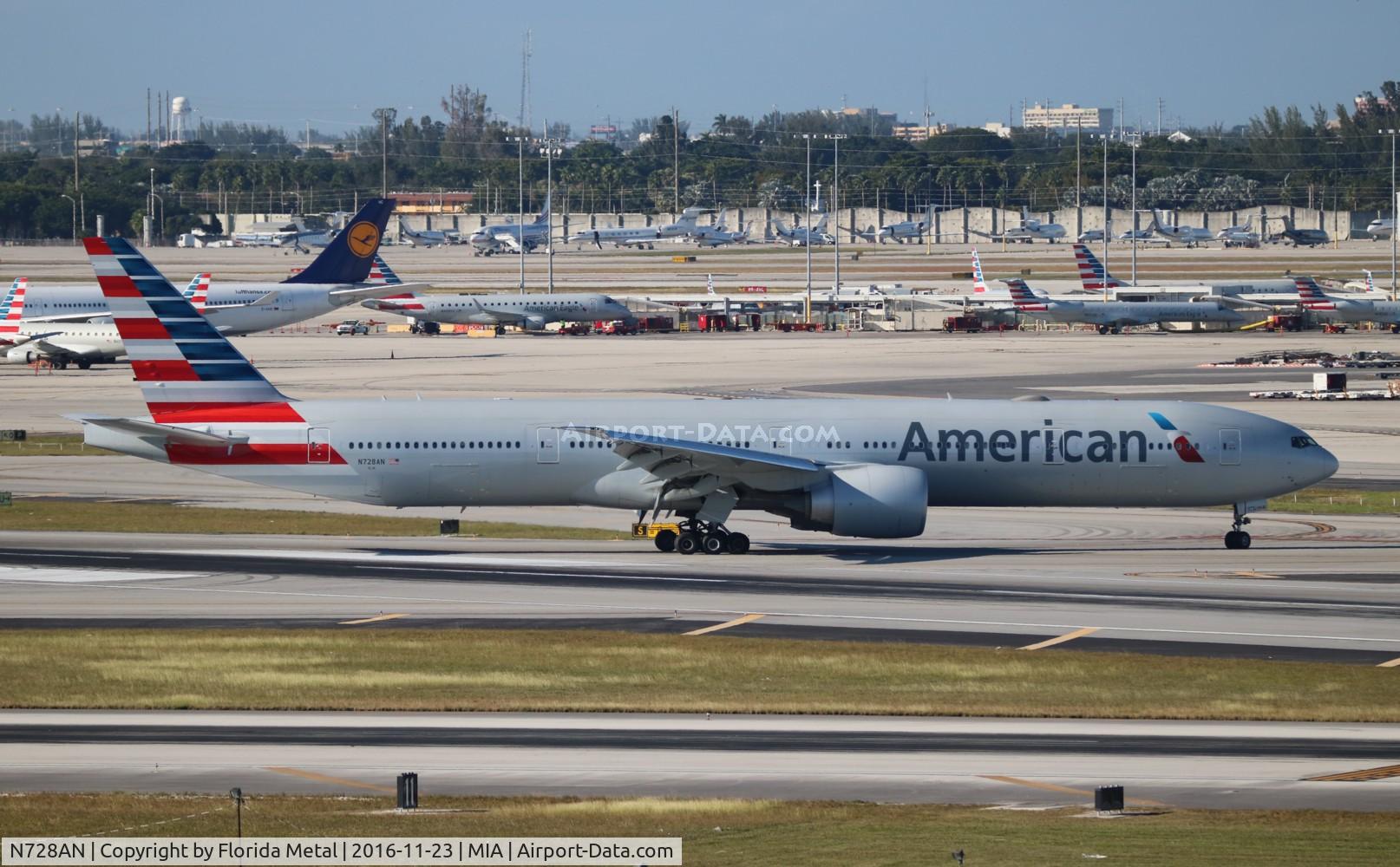 N728AN, 2014 Boeing 777-323/ER C/N 31553, American