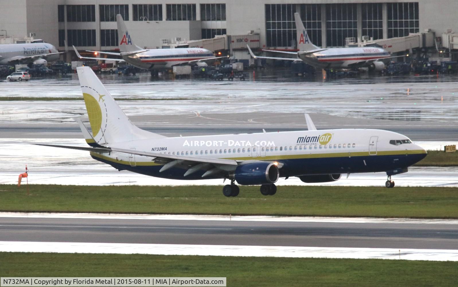 N732MA, 2001 Boeing 737-81Q C/N 30618, Miami Air