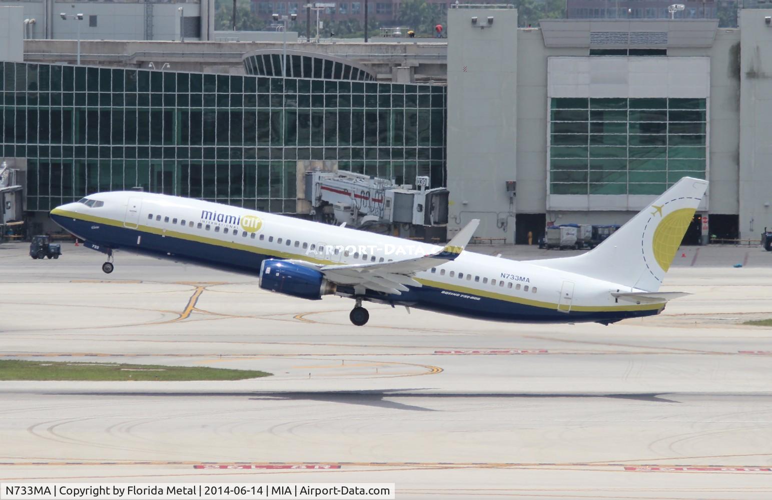 N733MA, 2001 Boeing 737-81Q C/N 30619, Miami Air