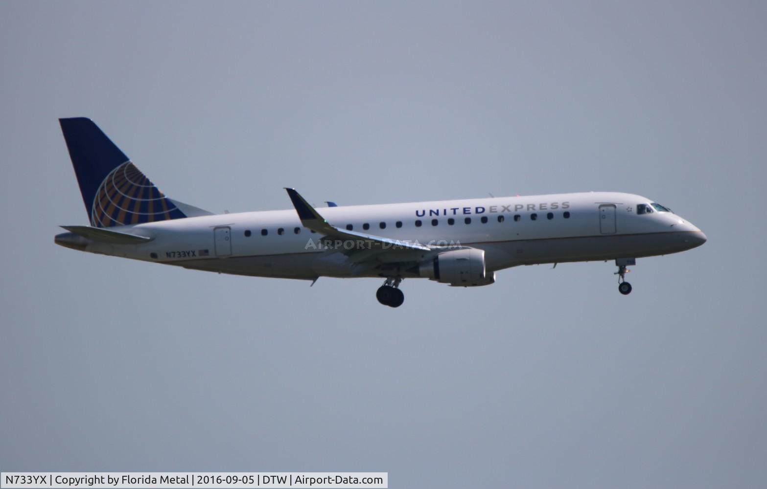 N733YX, 2016 Embraer 175LR (ERJ-170-200LR) C/N 17000539, United Express