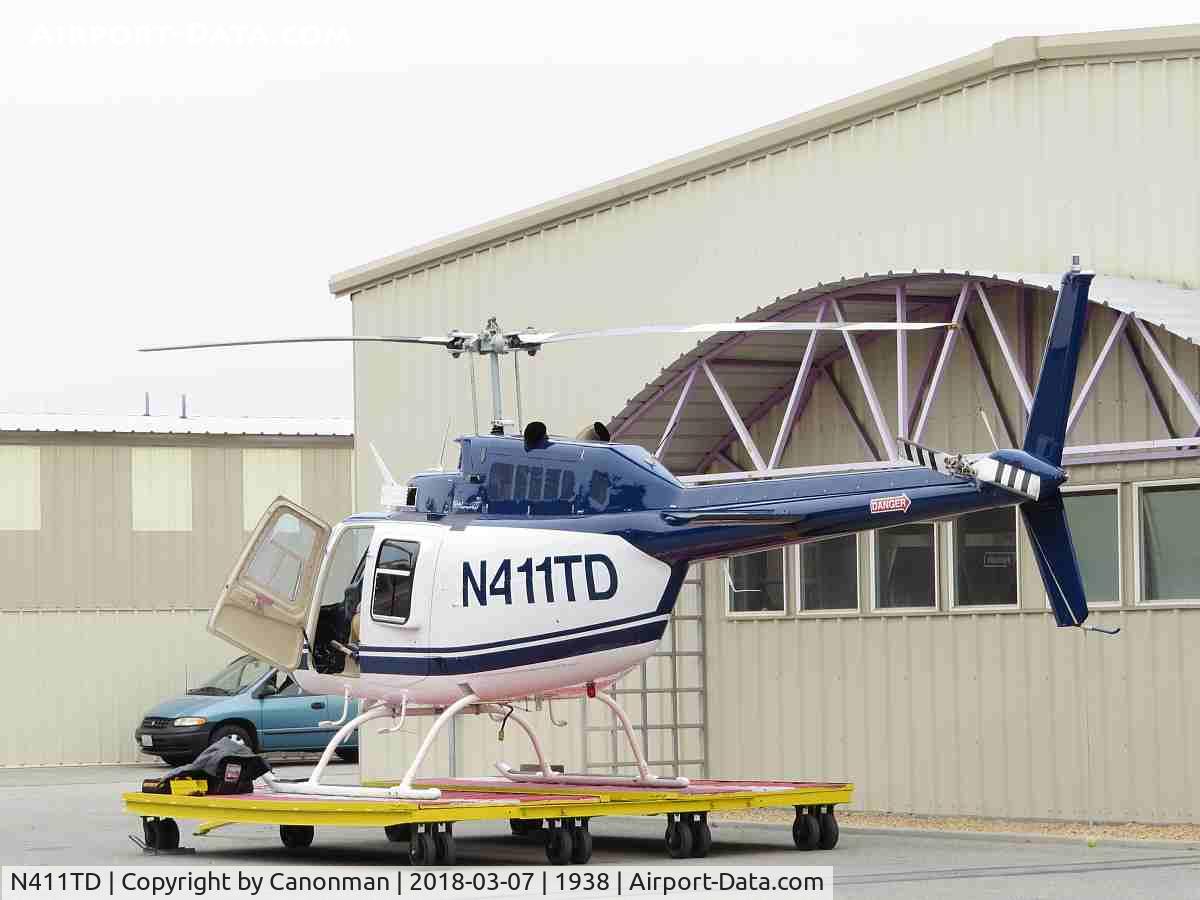 N411TD, 1991 Bell 206B JetRanger III C/N 4165, Parked on dolly