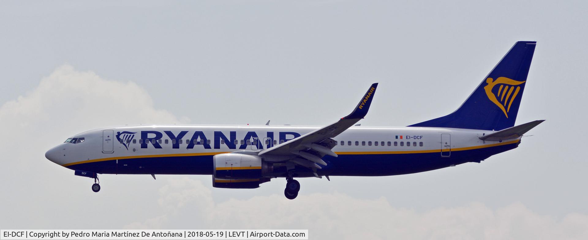 EI-DCF, 2004 Boeing 737-8AS C/N 33804, Foronda - Vitoria-Gasteiz - Euskadi - España